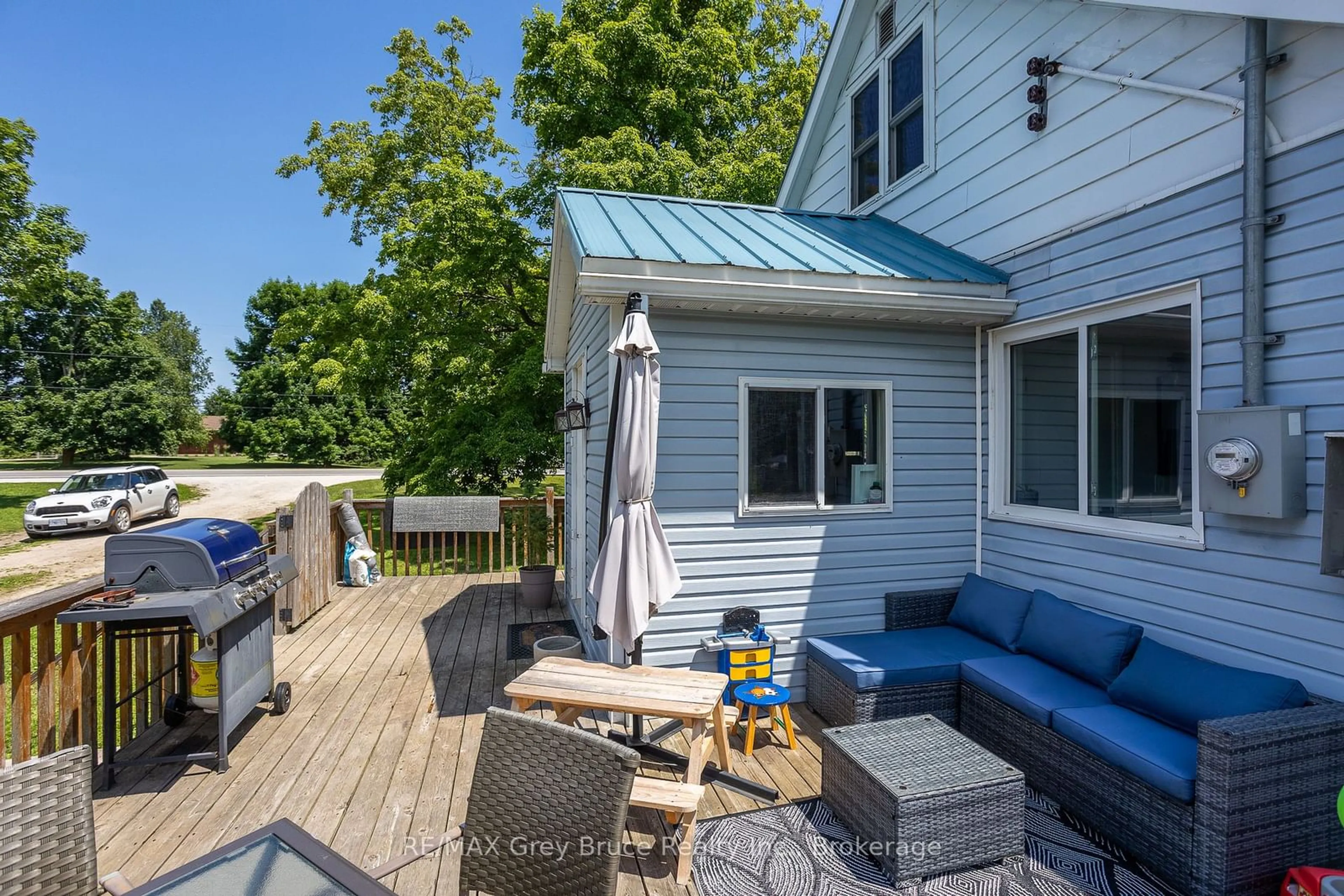 Patio, water/lake/river/ocean view for 718100 Highway 6, Georgian Bluffs Ontario N4K 5N7