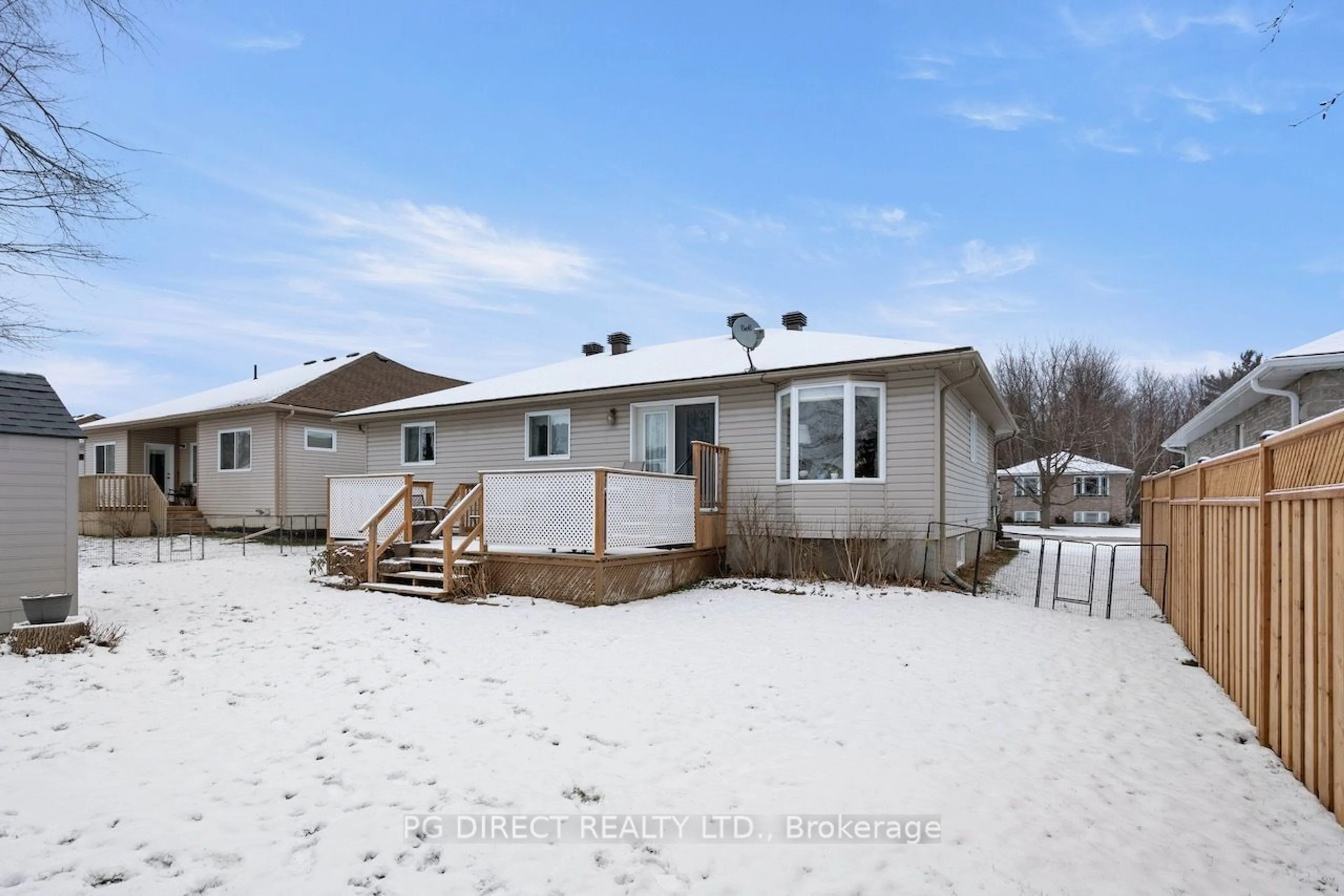 Home with vinyl exterior material, street for 1019 Massie Dr, Prescott Ontario K0E 1T0