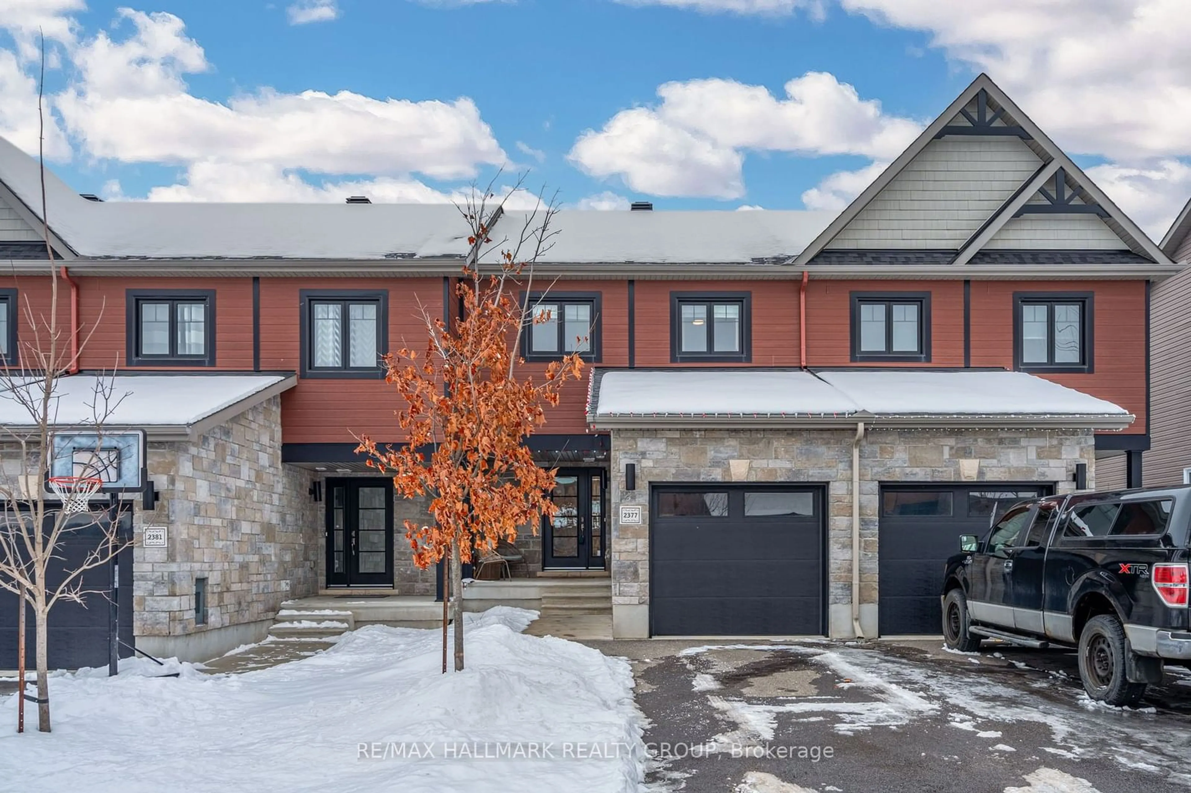 Unknown for 2377 Marble Cres, Clarence-Rockland Ontario K4K 0H1