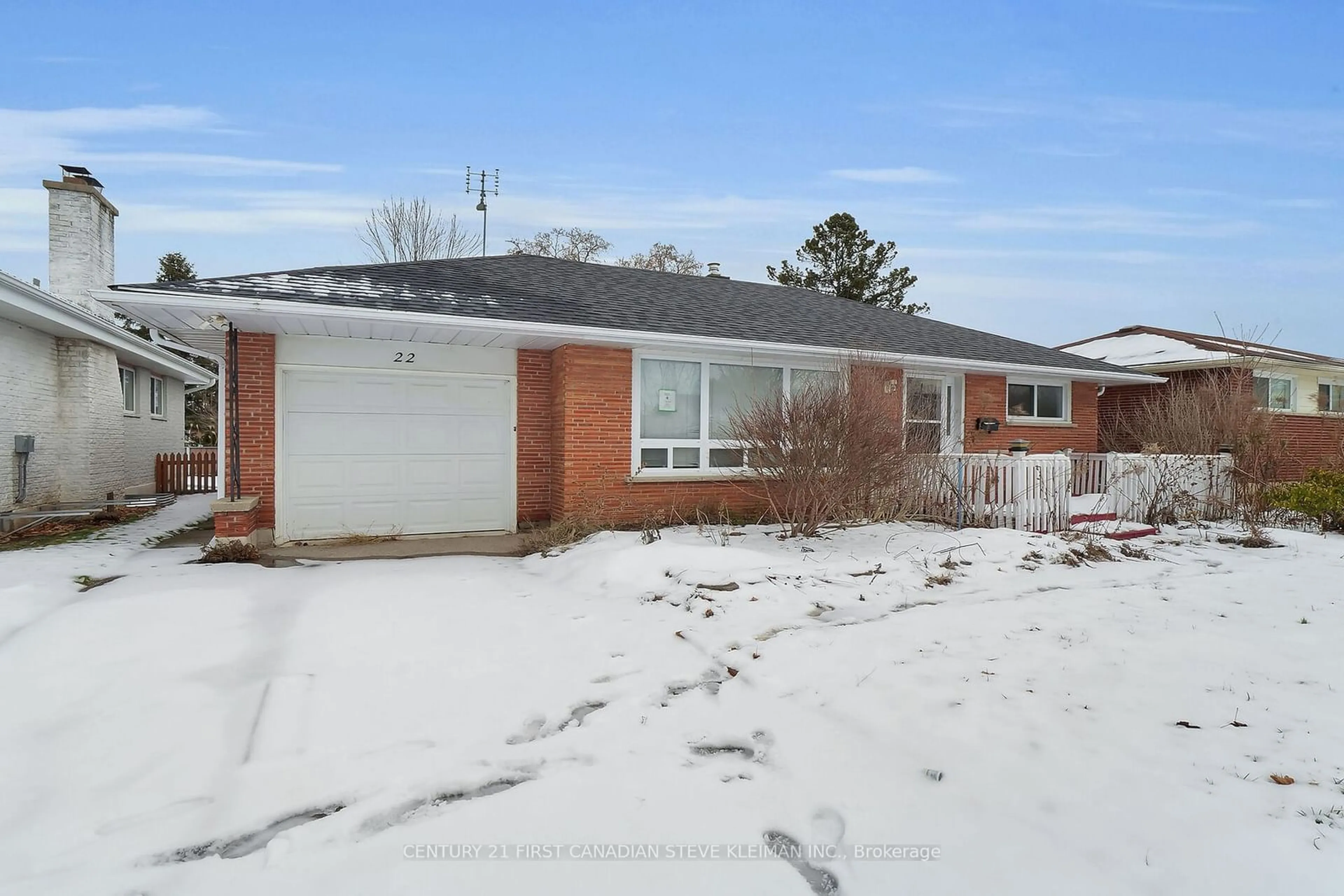 Home with brick exterior material, street for 22 Queenston Cres, London Ontario N5W 1N6