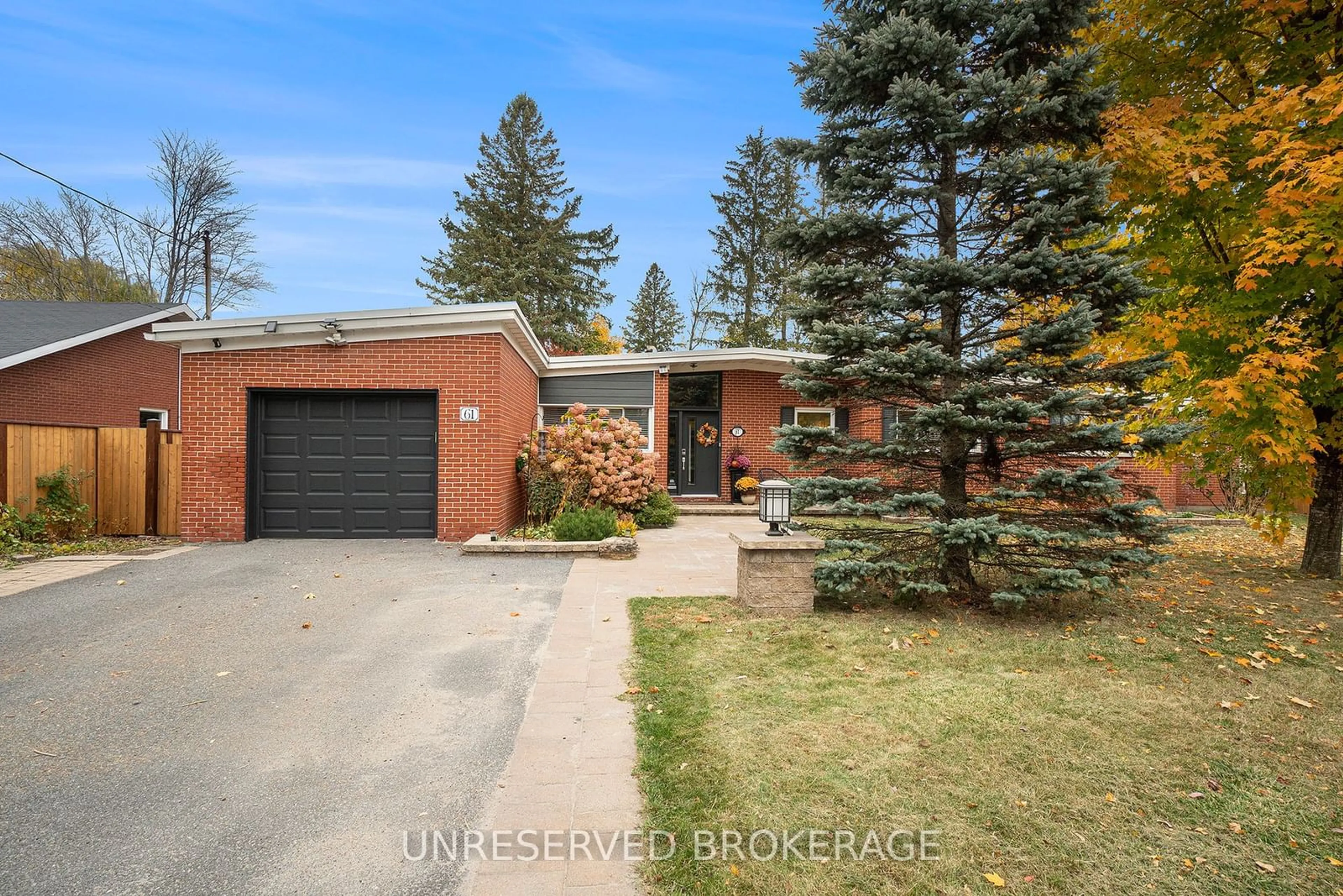 Home with brick exterior material, street for 61 PROMENADE Ave, Country Place - Pineglen - Crestview and Area Ontario K2E 5X9