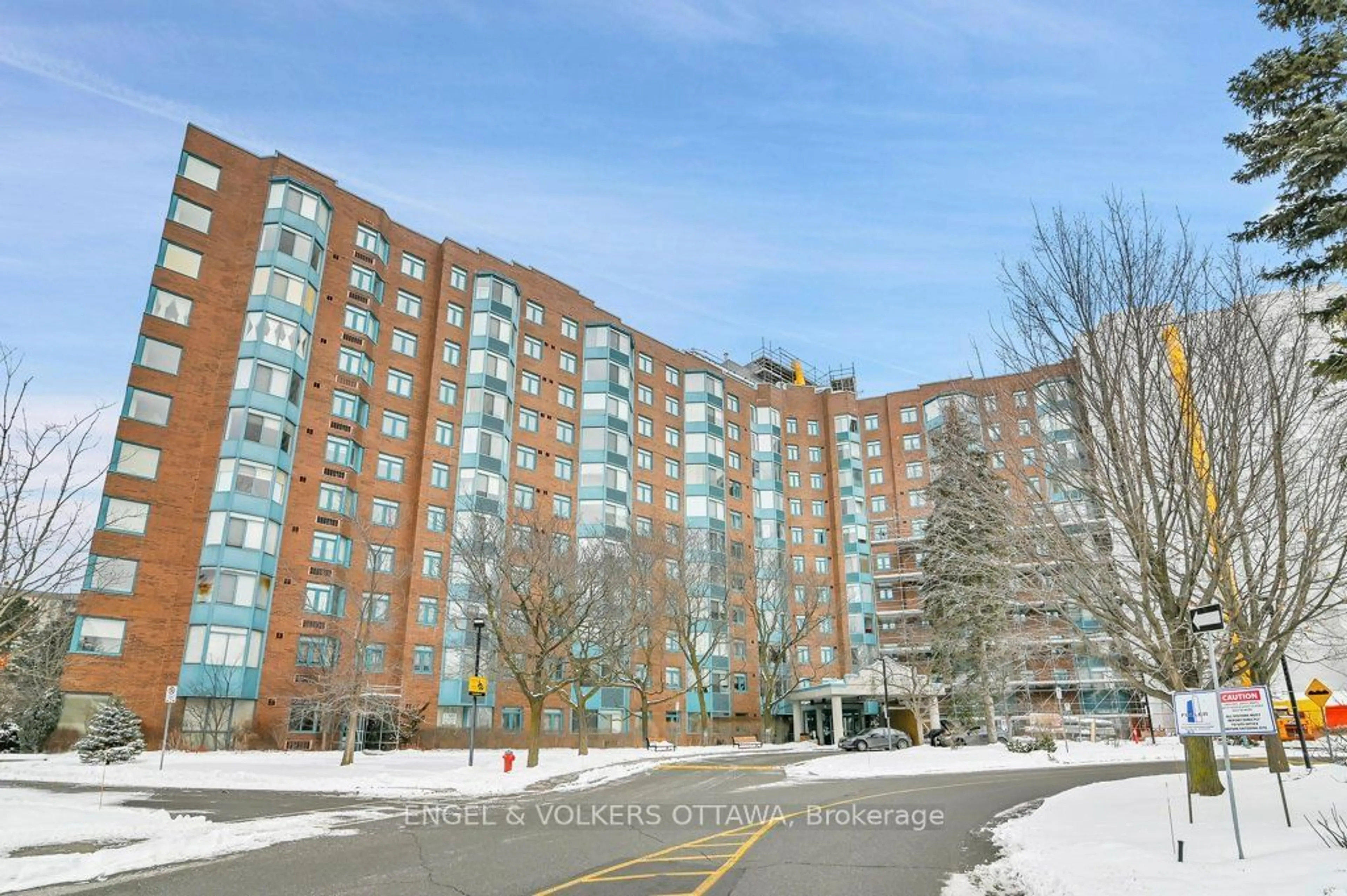 Unknown for 1025 Grenon Ave #313, Britannia Heights - Queensway Terrace N and Area Ontario K2B 8S5