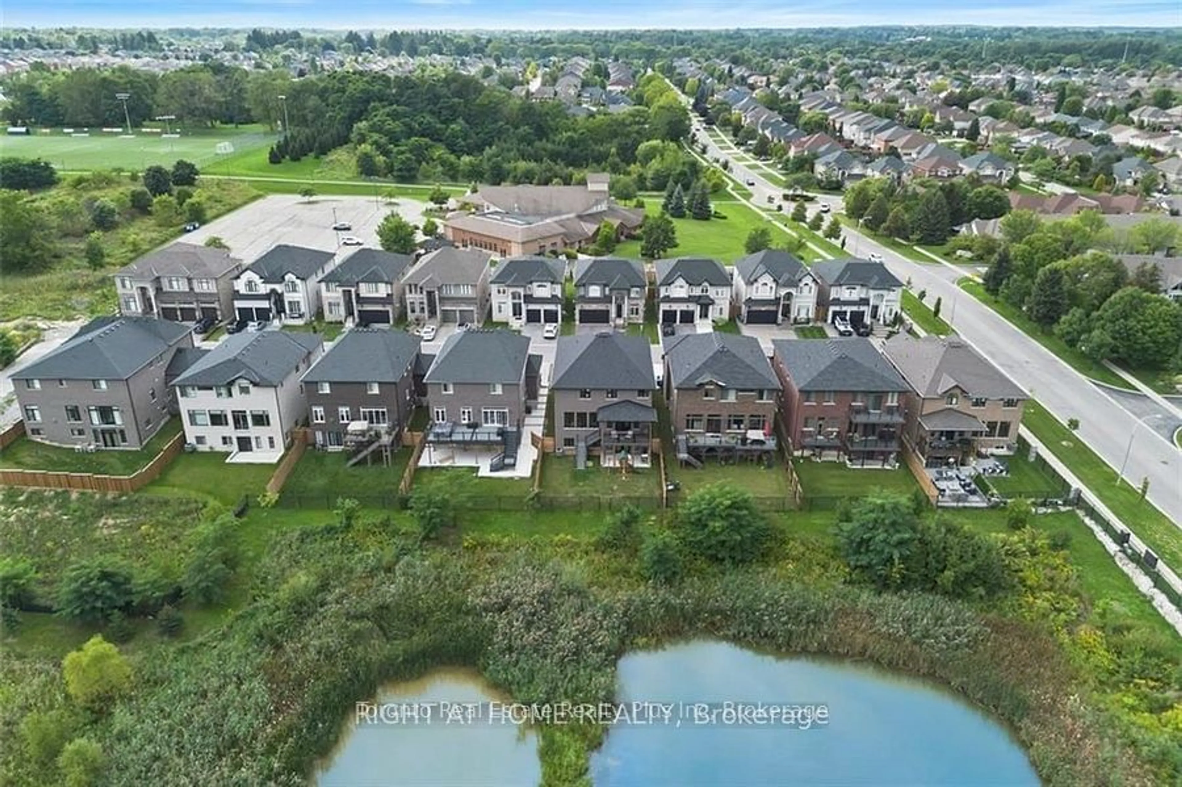 A pic from outside/outdoor area/front of a property/back of a property/a pic from drone, water/lake/river/ocean view for 27 Deerfield Lane, Hamilton Ontario L9K 0K2