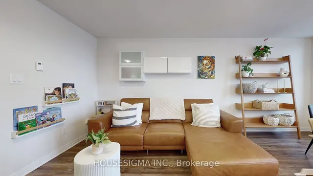 Additional property image - 12 Blanshard St Unit 309
