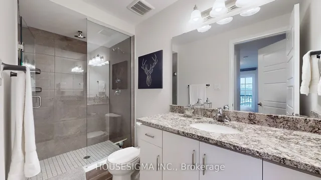 Additional property image - 12 Blanshard St Unit 309