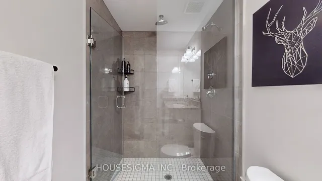 Additional property image - 12 Blanshard St Unit 309
