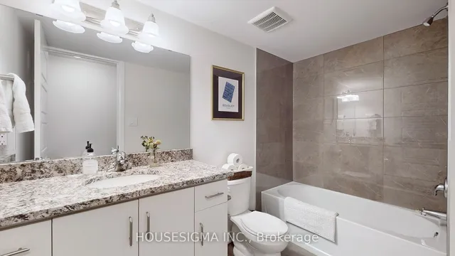 Additional property image - 12 Blanshard St Unit 309