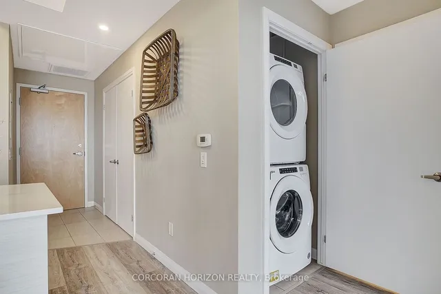Additional property image - 60 Charles St Unit 2403