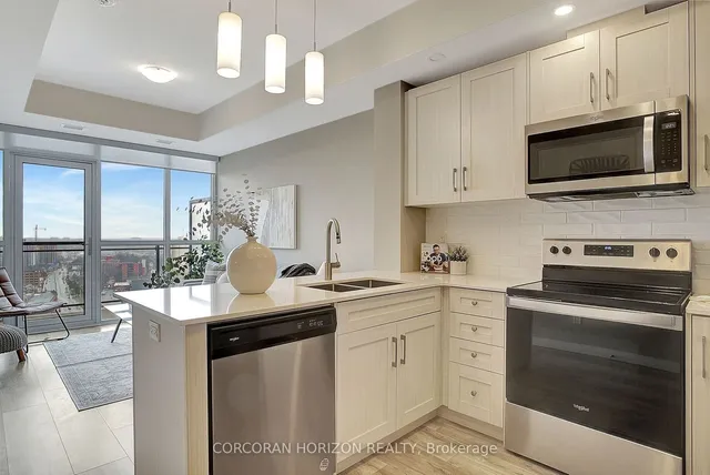 Additional property image - 60 Charles St Unit 2403