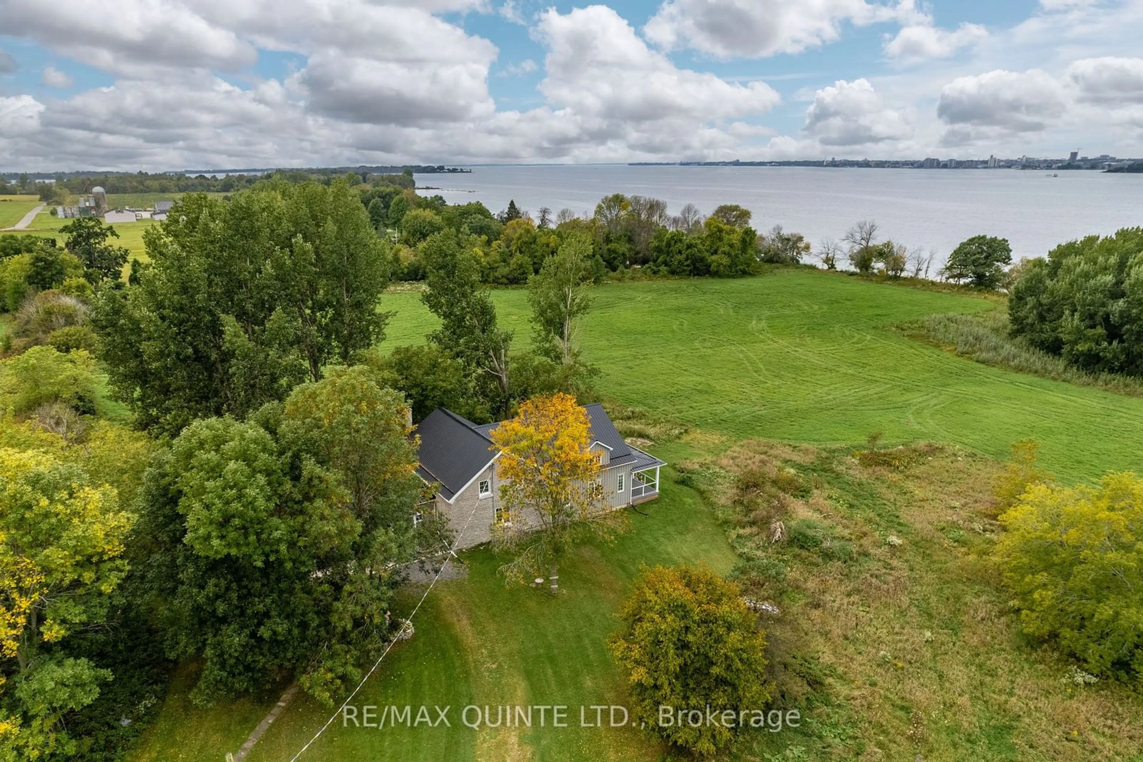 A pic from outside/outdoor area/front of a property/back of a property/a pic from drone, water/lake/river/ocean view for 369 Road 7051, Frontenac Islands Ontario K0H 2Y0