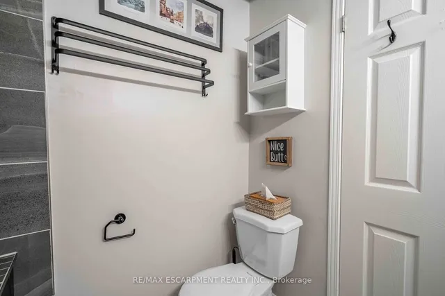 Additional property image - 356 HUNTER St Unit 9