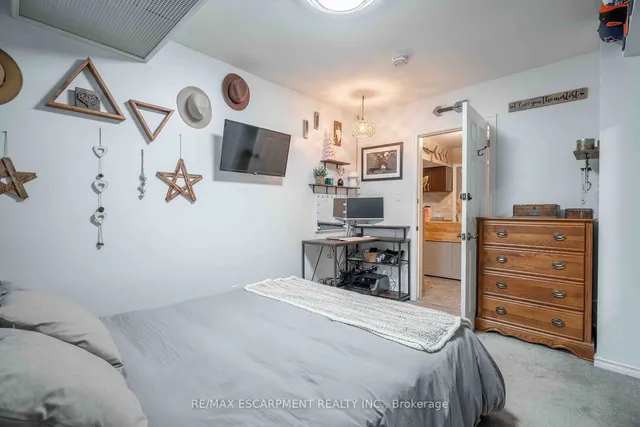 Additional property image - 356 HUNTER St Unit 9