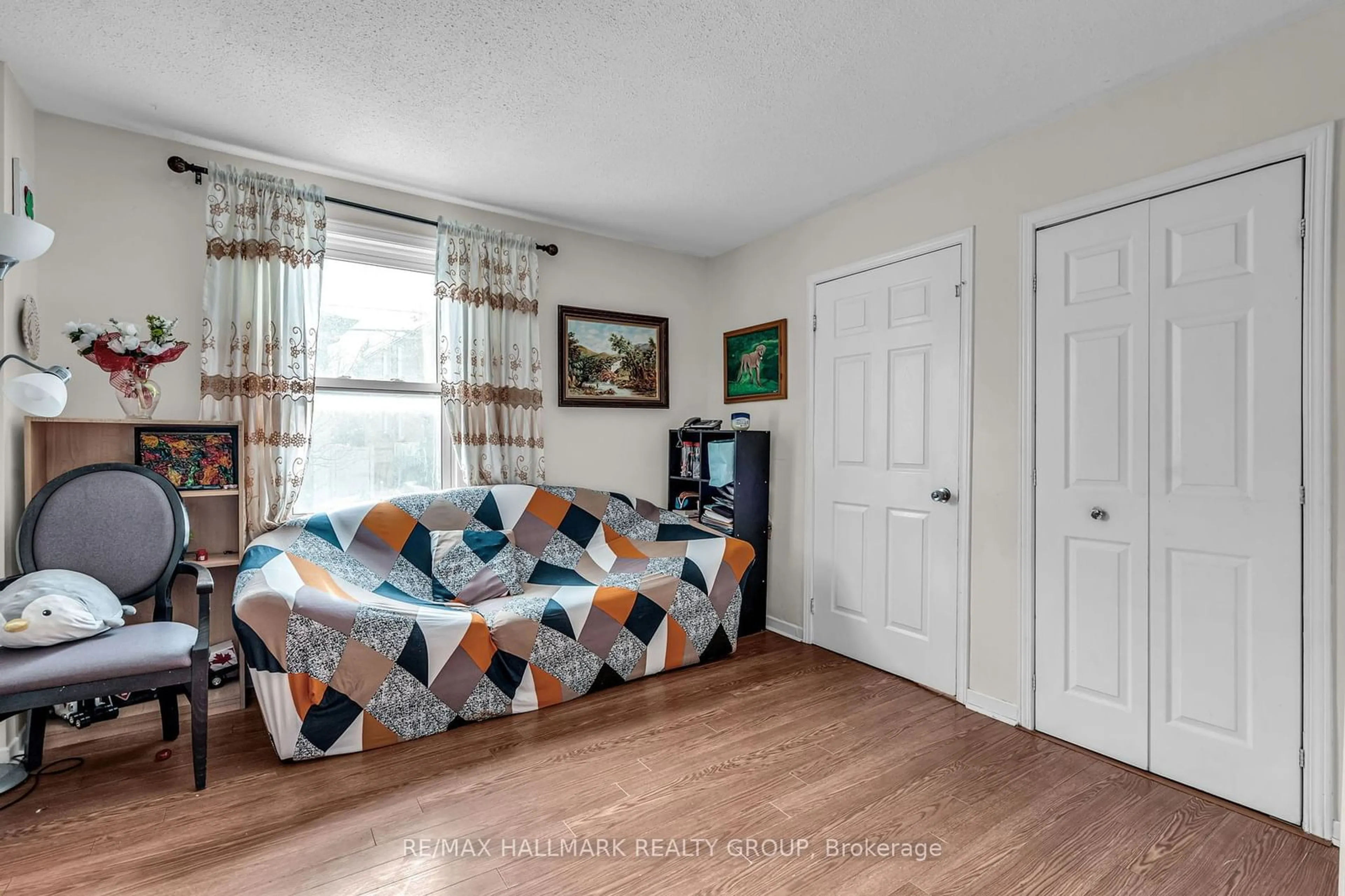 A pic of a room for 291 Richelieu Ave, Vanier and Kingsview Park Ontario K1L 6K1