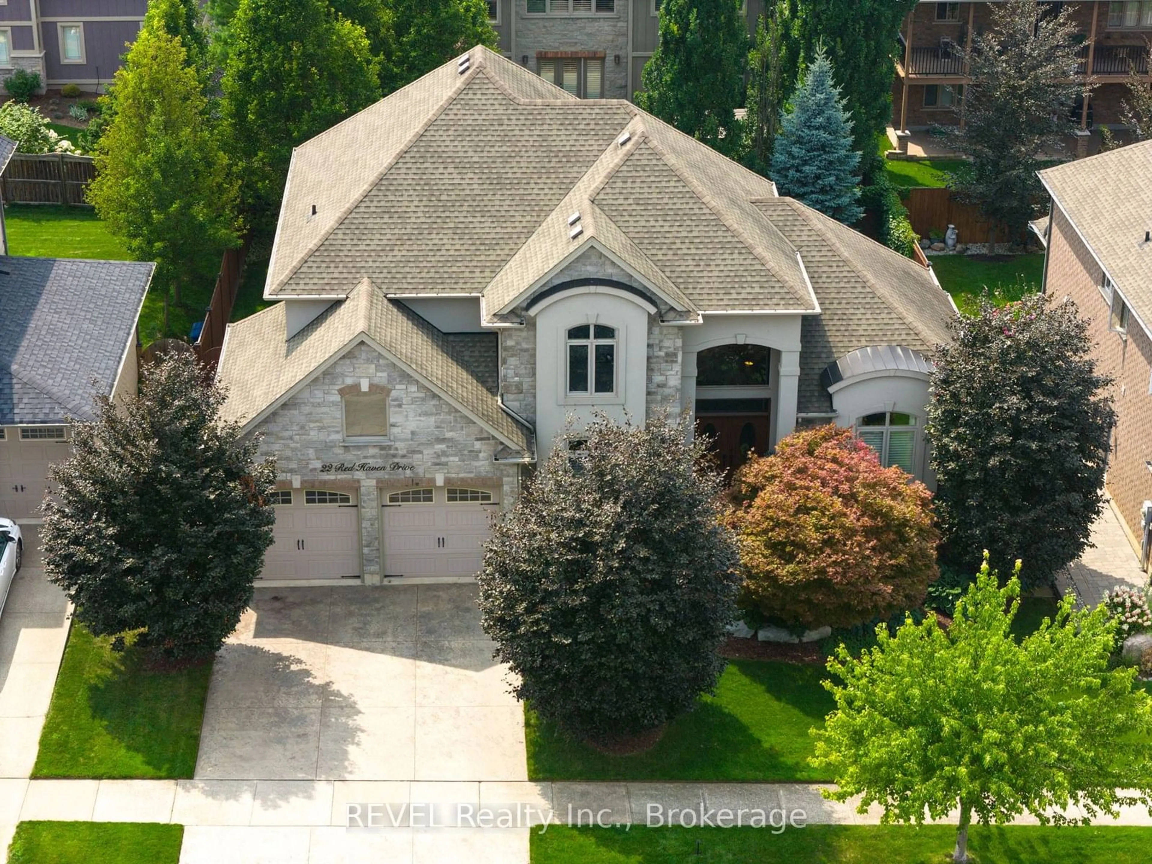 Home with brick exterior material, street for 22 Red Haven Dr, Niagara-on-the-Lake Ontario L0S 1P0