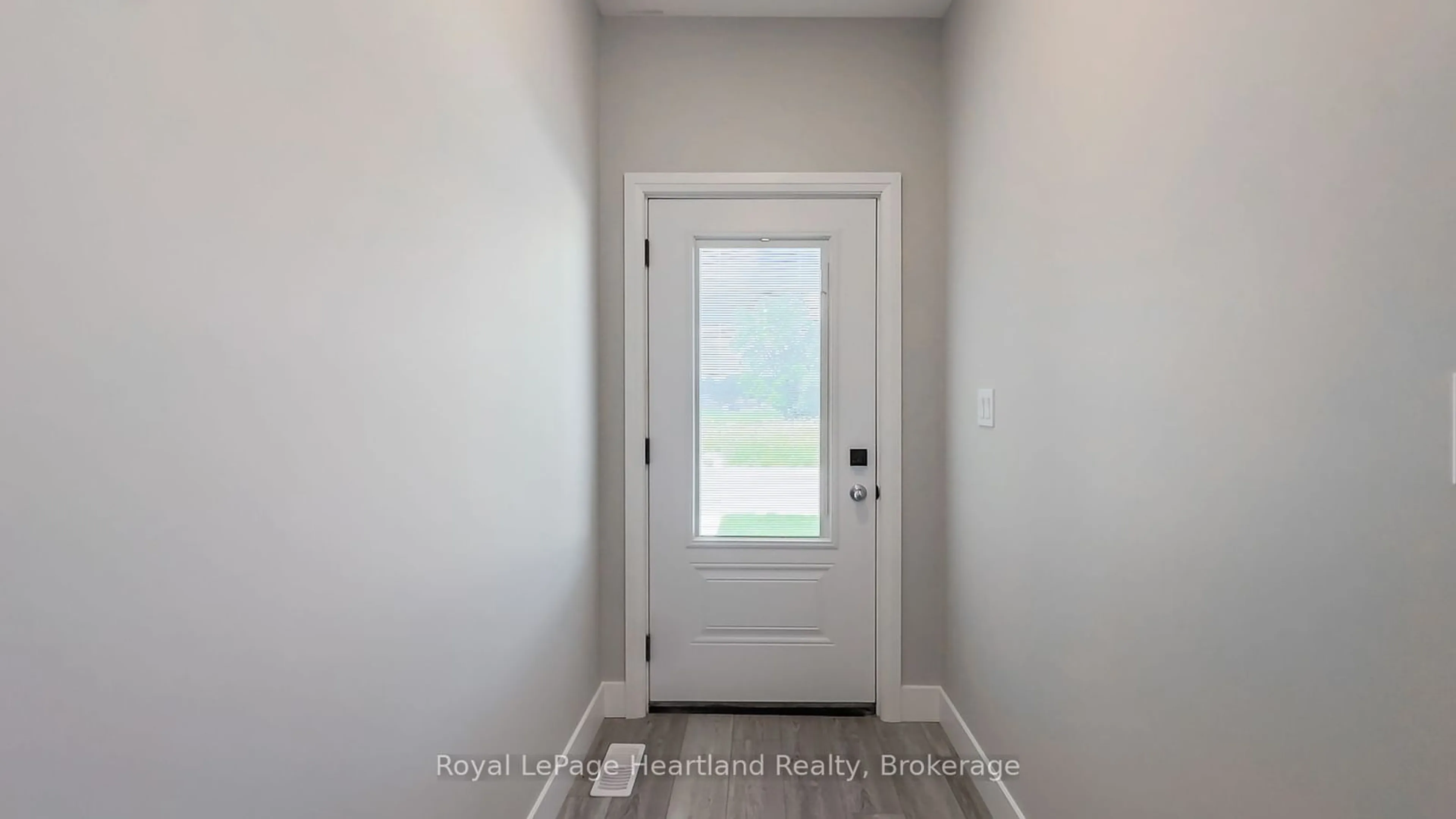 Indoor entryway for 30 SILVER CREEK Rd, Huron East Ontario N0K 1W0