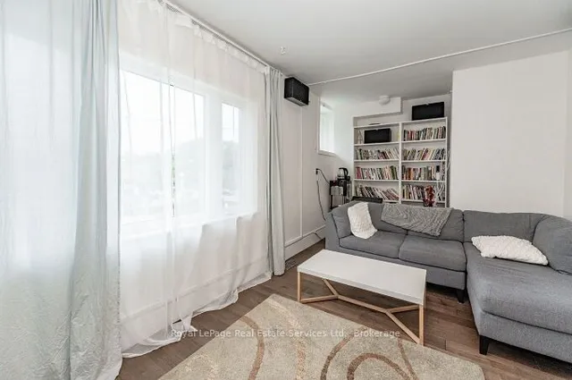 Additional property image - 925 King St