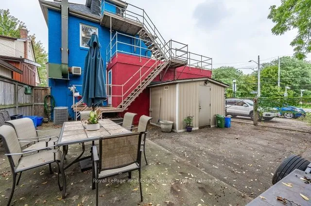 Additional property image - 925 King St