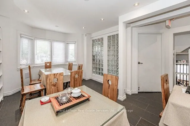 Additional property image - 925 King St