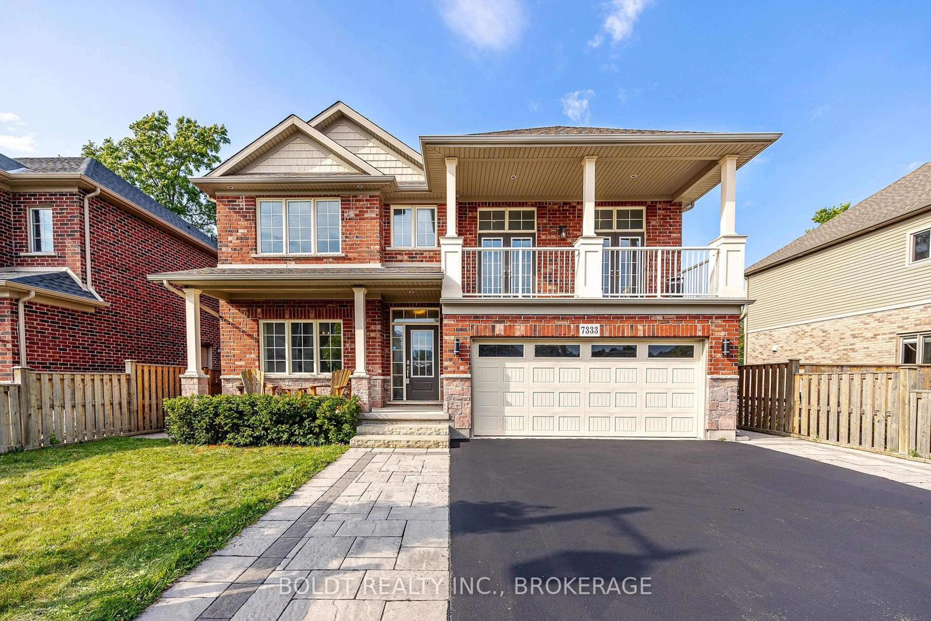 Home with brick exterior material, street for 7333 Lionshead Ave, Niagara Falls Ontario L2G 0A6