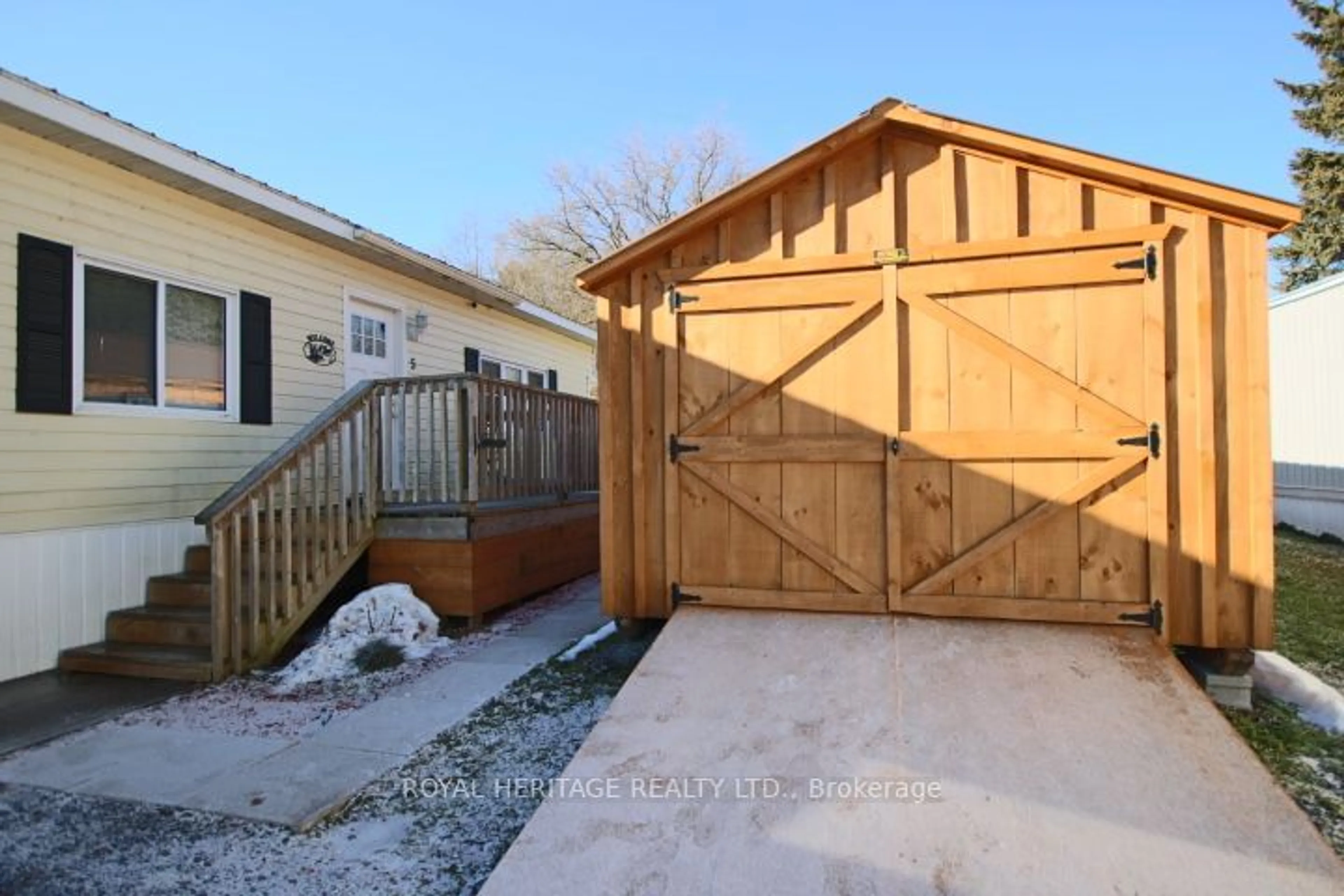 Shed for 227 Big Hill Rd #5, Leeds & Grenville Ontario K0H 2N0