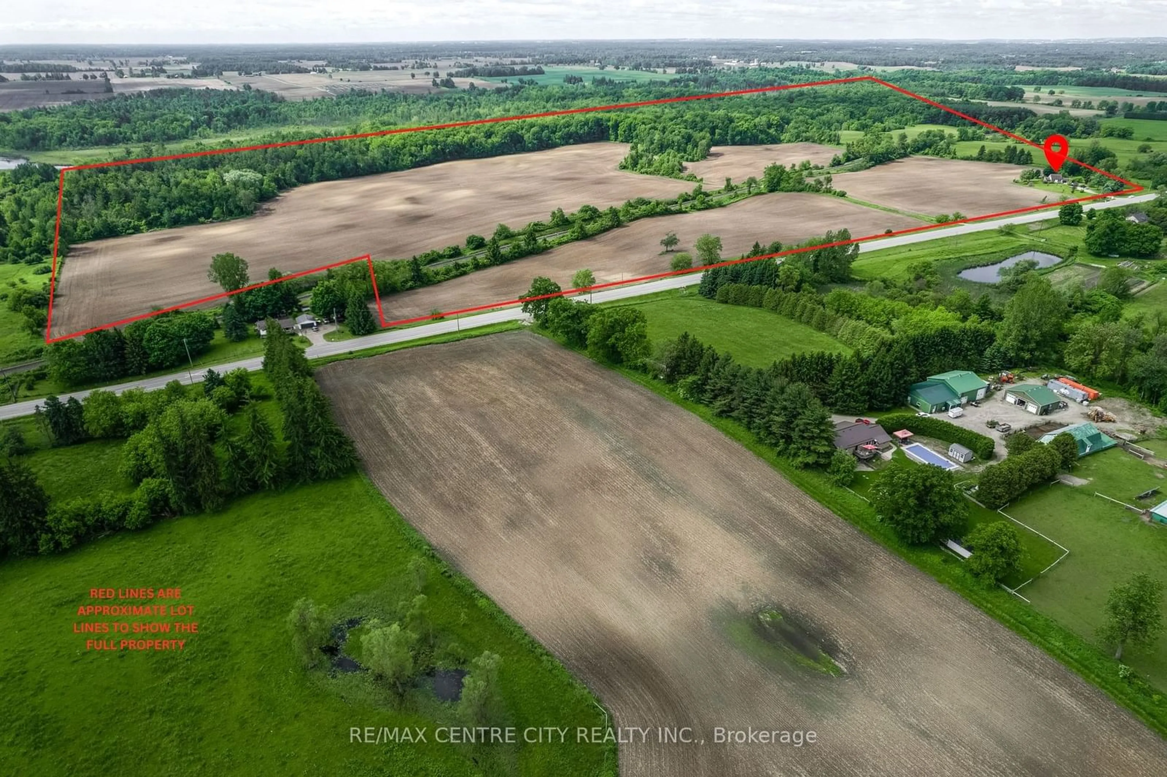 A pic from outside/outdoor area/front of a property/back of a property/a pic from drone, unknown for 806874 Oxford Road 29 Rd, Blandford-Blenheim Ontario N0J 1G0