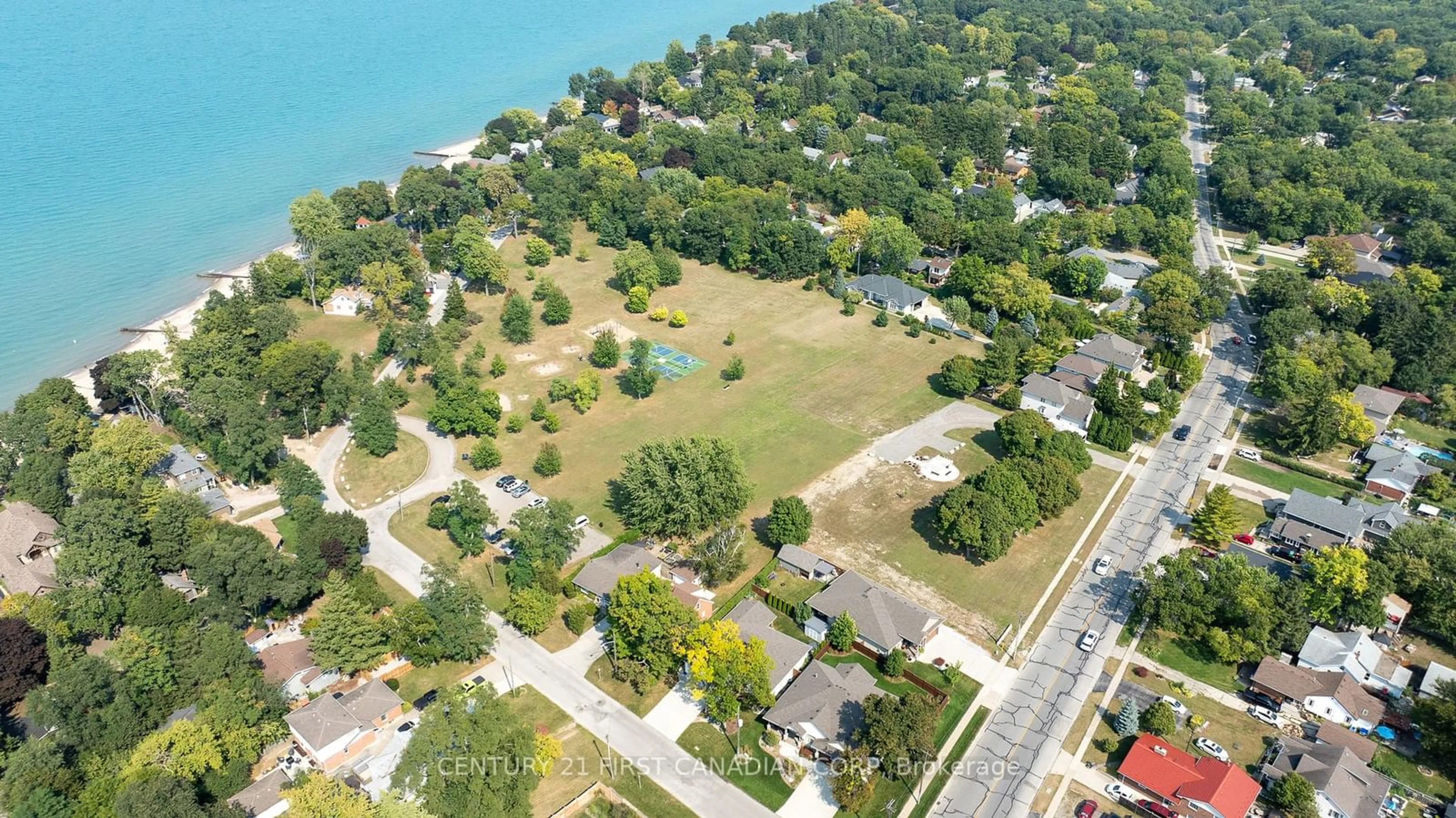 A pic from outside/outdoor area/front of a property/back of a property/a pic from drone, water/lake/river/ocean view for 605 Lakeshore Rd, Sarnia Ontario N7V 2S8