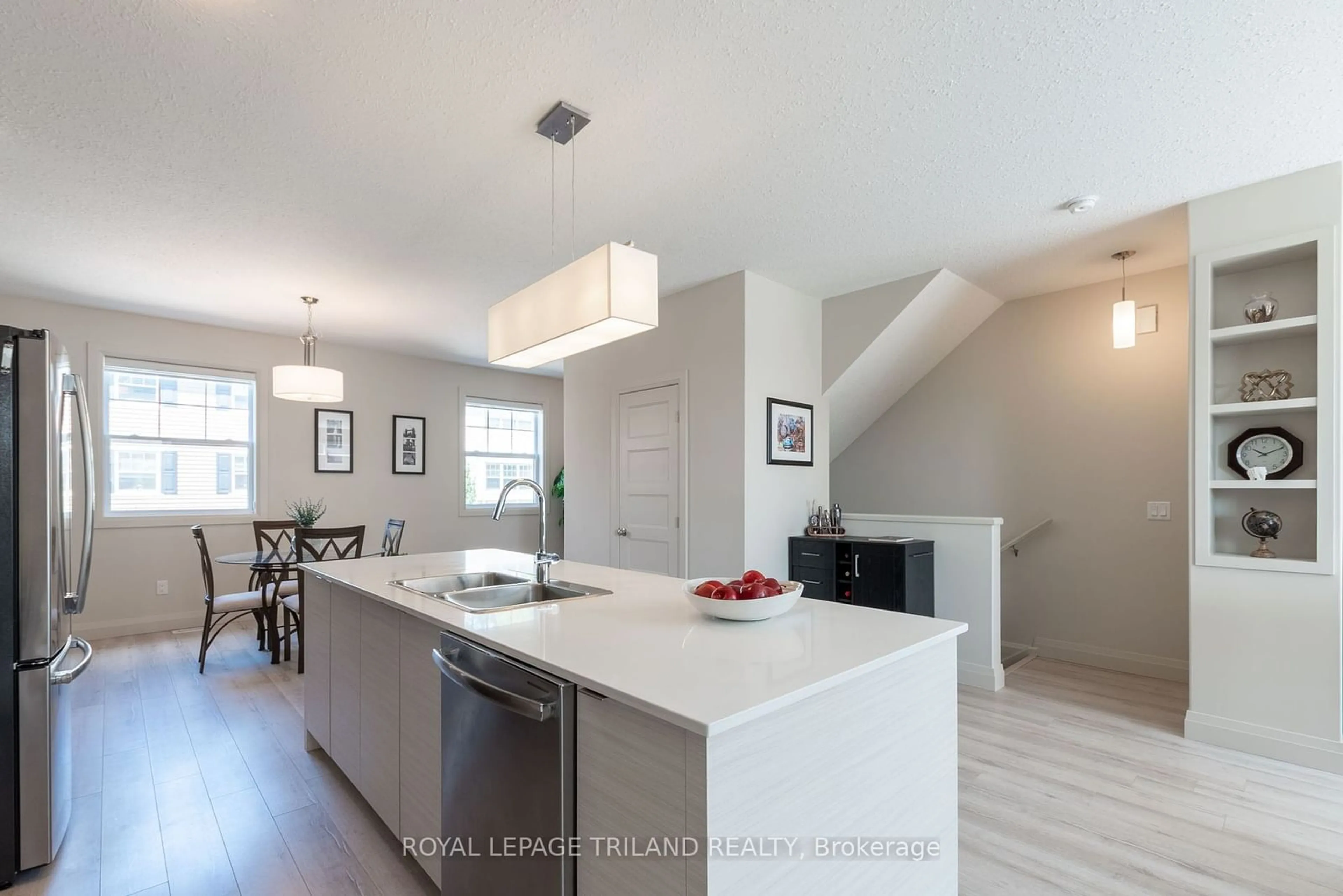 Open concept kitchen, unknown for 1040 Coronation Dr #69, London Ontario N6G 0R8