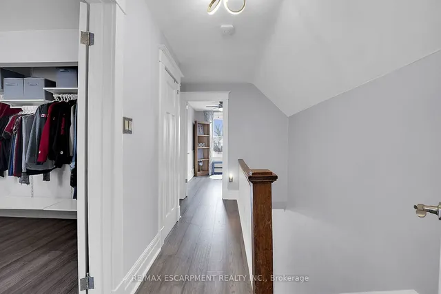 Additional property image - 53 1/2 Robins Ave