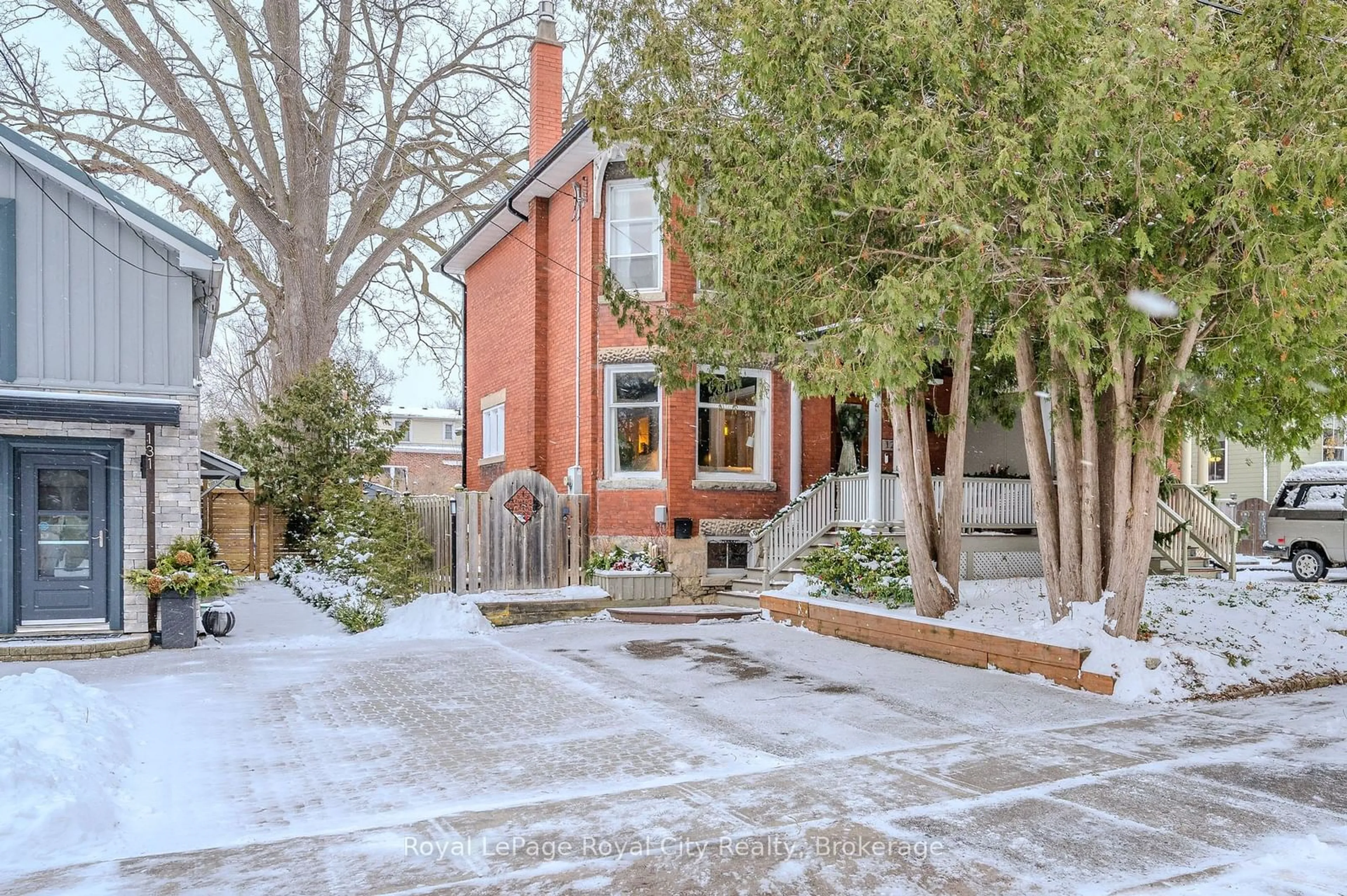 Patio, street for 129 NORTHUMBERLAND St, Guelph Ontario N1H 3B1