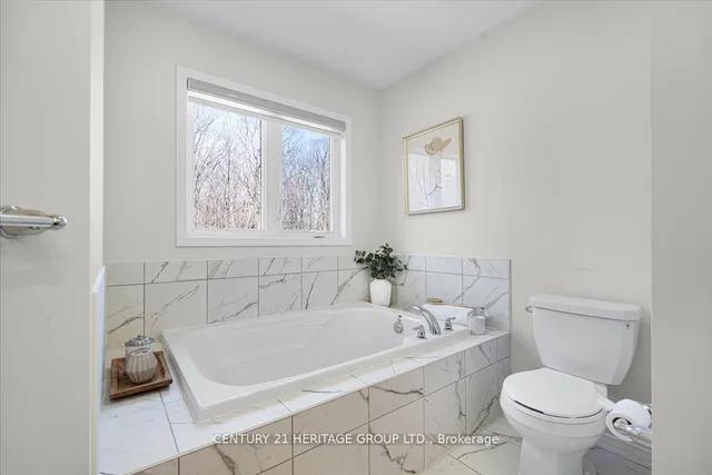 Additional property image - 157 CACTUS Cres