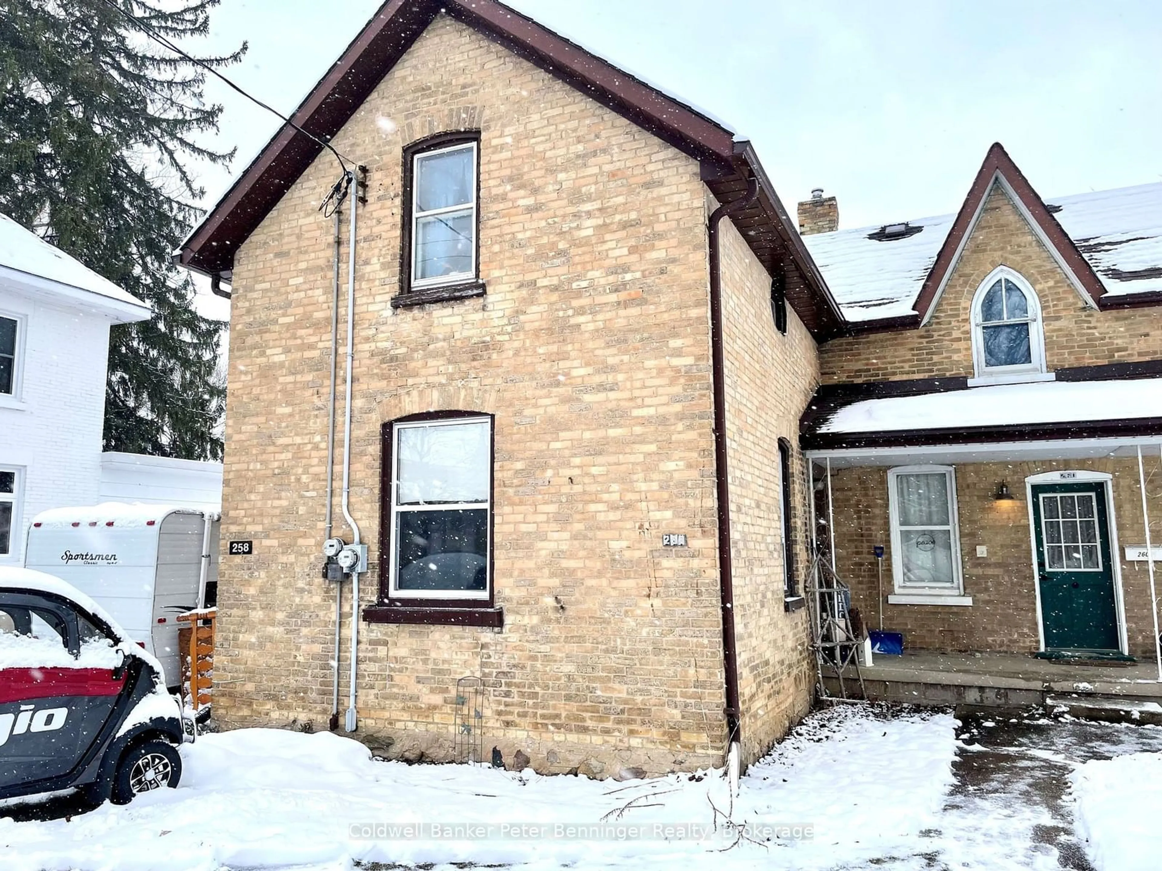 Home with brick exterior material, street for 258 8th St, Hanover Ontario N4N 1J7