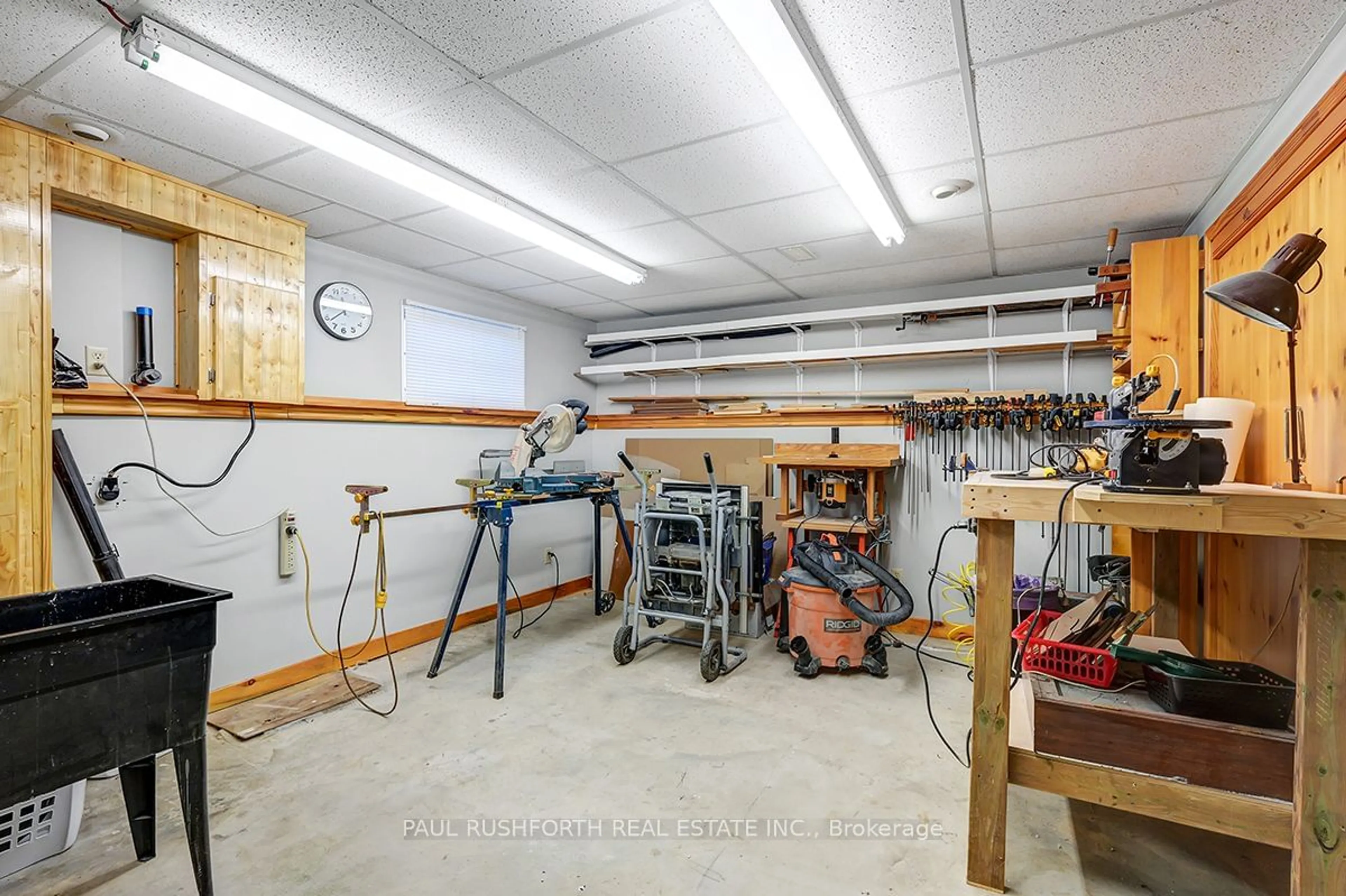 Indoor garage for 83 Leacock Rd, Elizabethtown-Kitley Ontario K0E 1H0