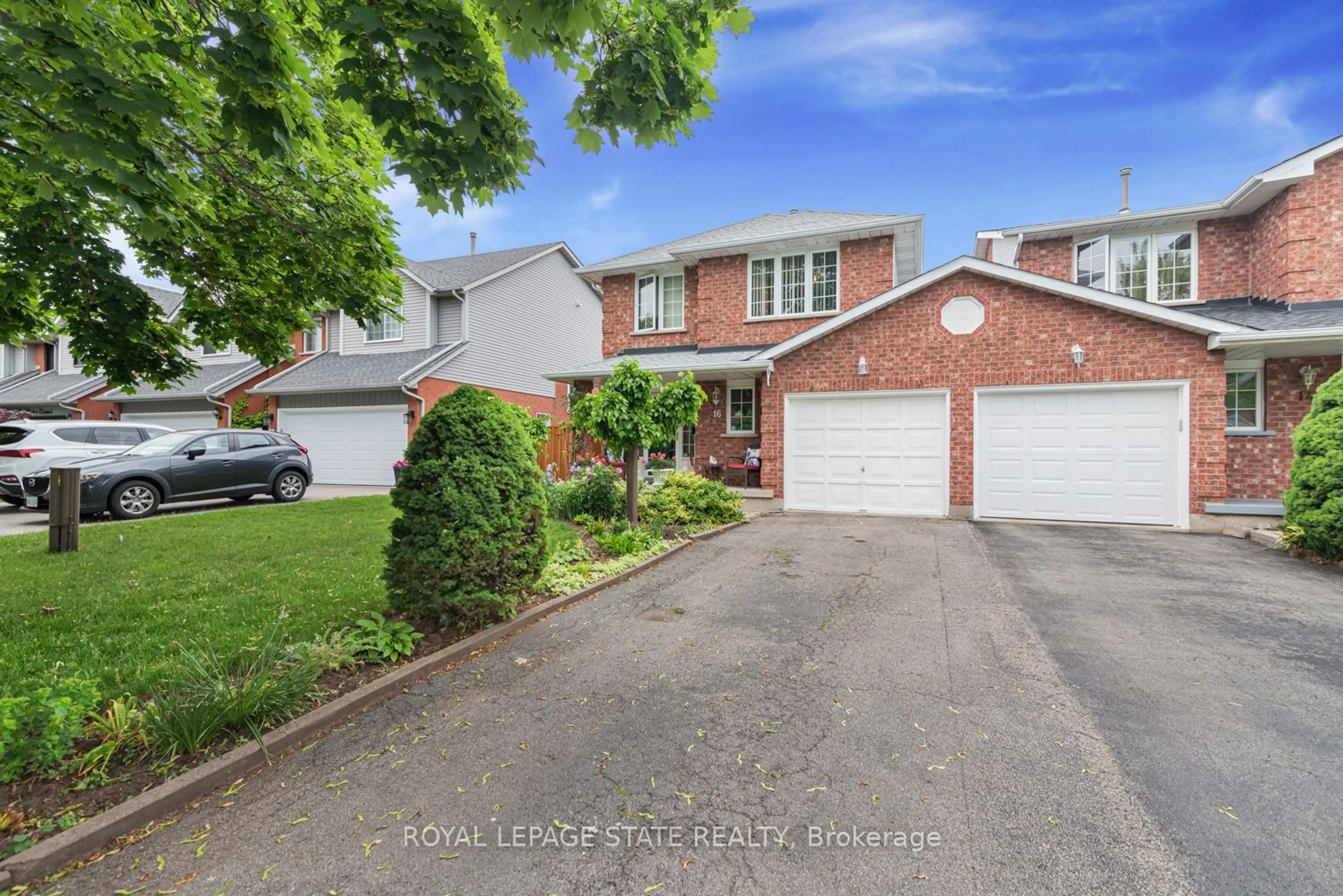 Home with brick exterior material, street for 16 Chelsea Cres, Hamilton Ontario L8E 5N3