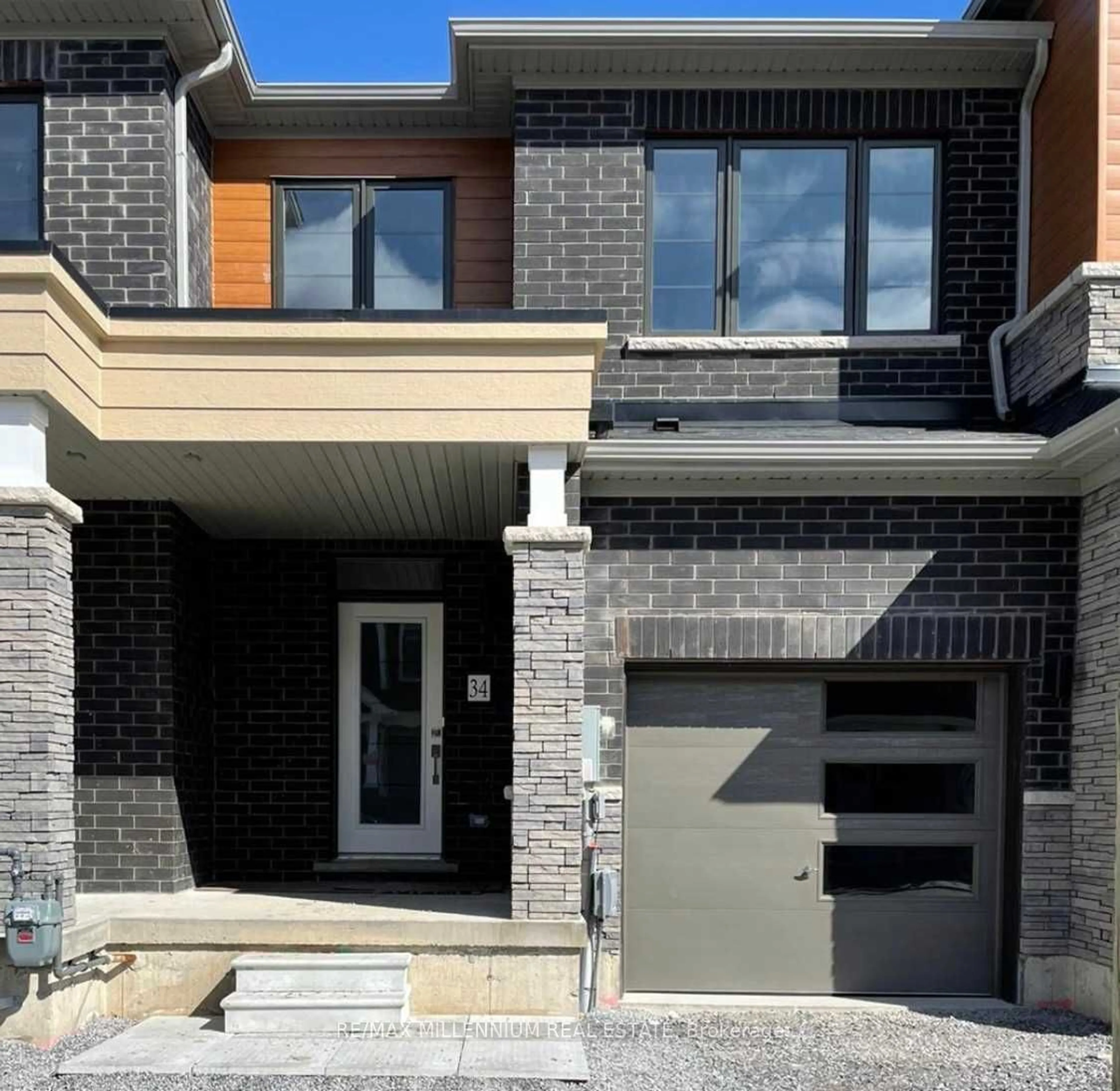 Home with brick exterior material, street for 8273 Tulip Tree Dr #34, Niagara Falls Ontario L2H 3S8