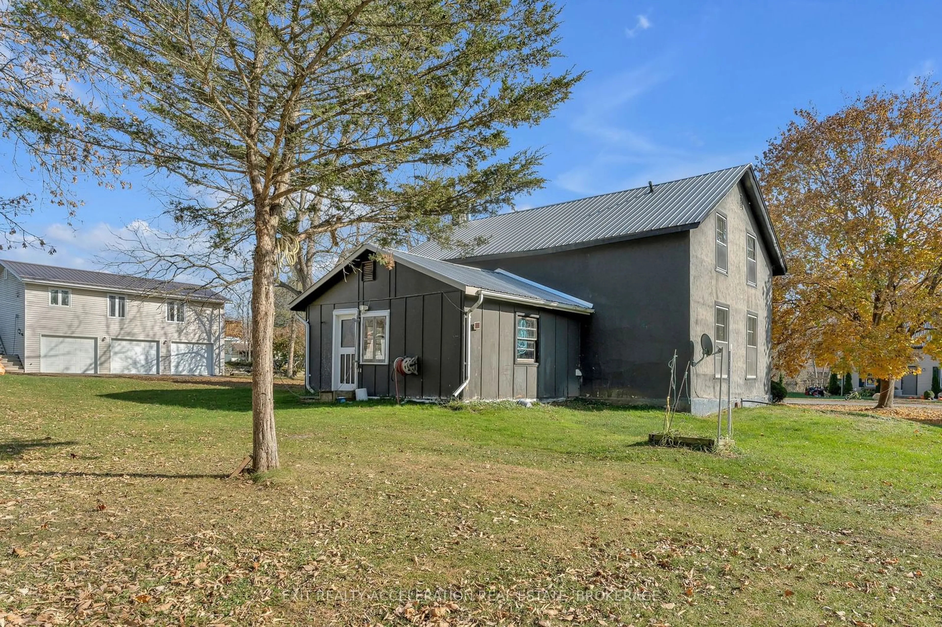 A pic from outside/outdoor area/front of a property/back of a property/a pic from drone, building for 43 Water St, Stone Mills Ontario K0K 2S0