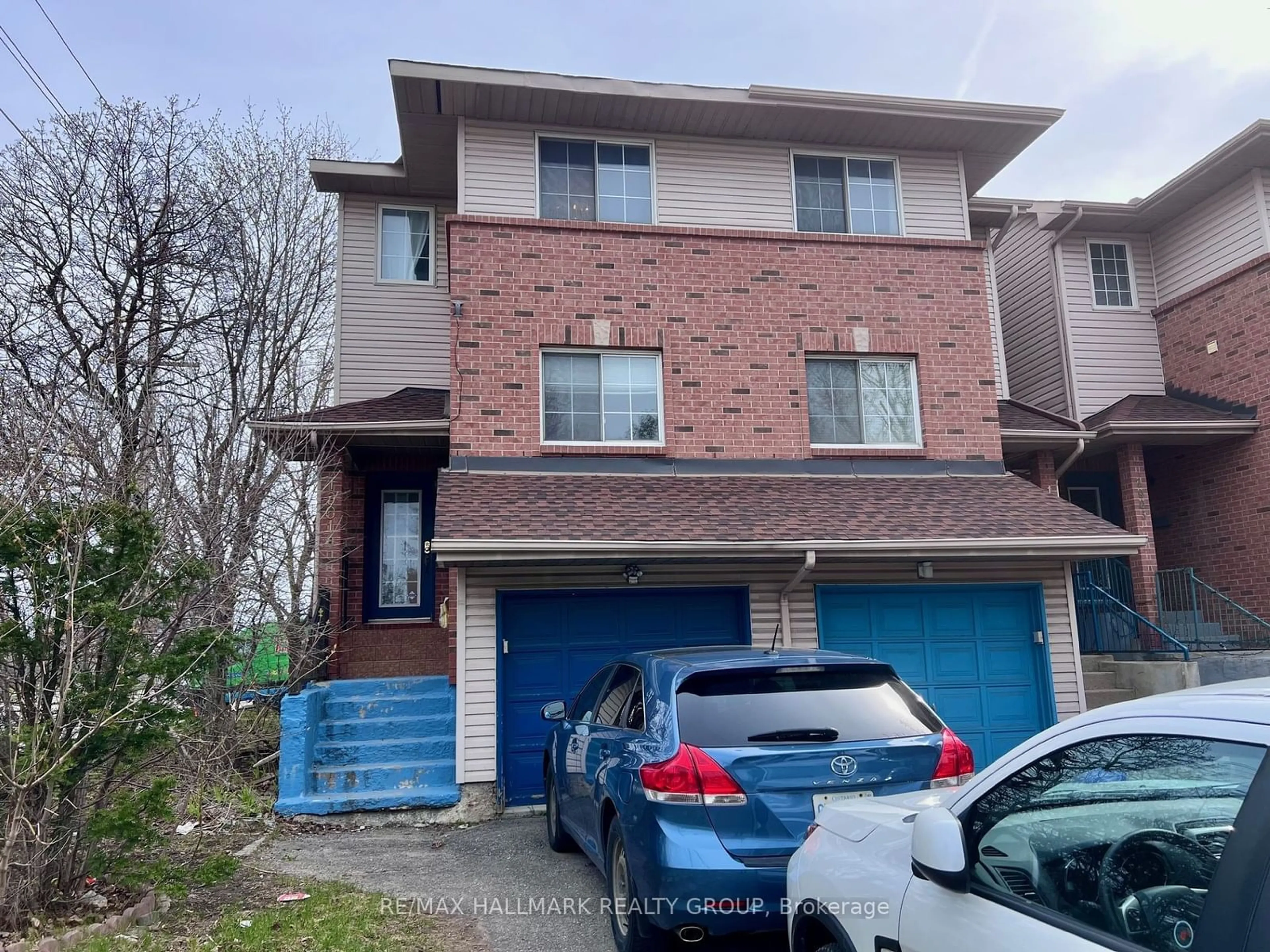 Home with brick exterior material, street for 1901 HAMPSTEAD Pl, Ottawa Ontario K1V 1B3