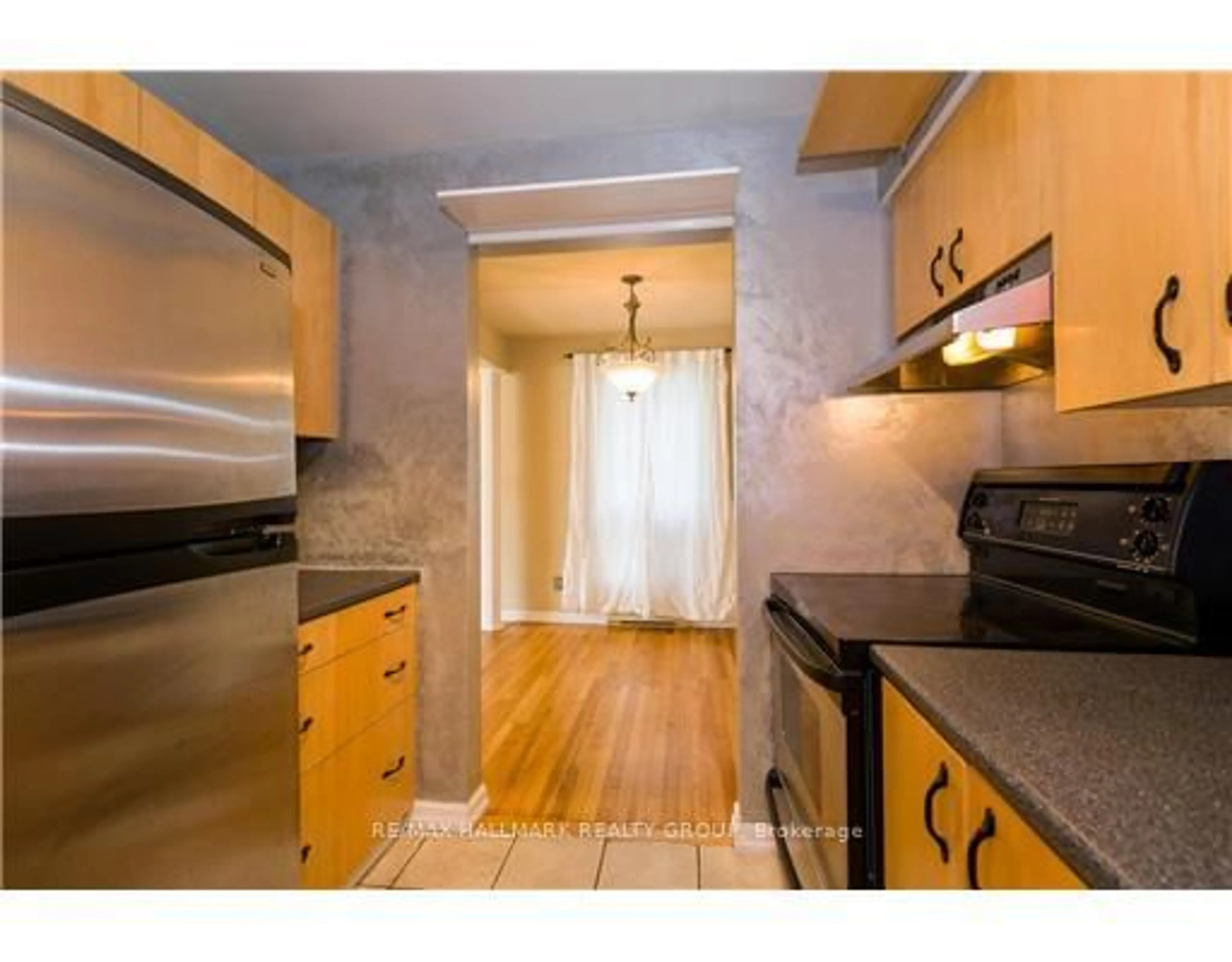 Standard kitchen, unknown for 311 Presland Rd #A, Overbook - Castleheights and Area Ontario K1K 2B6