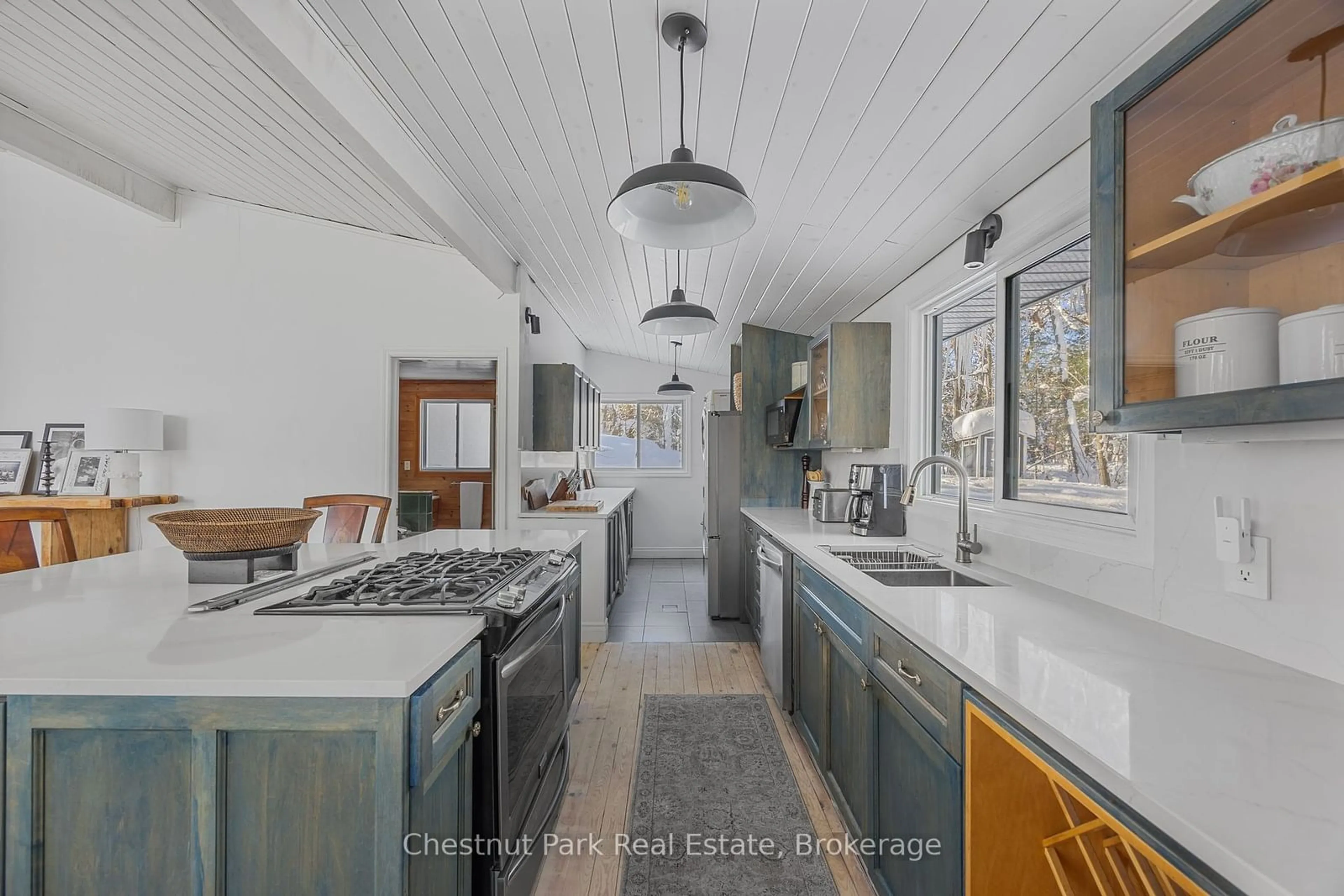 Open concept kitchen, unknown for 1019 Old Bala Rd, Muskoka Lakes Ontario P0C 1A0