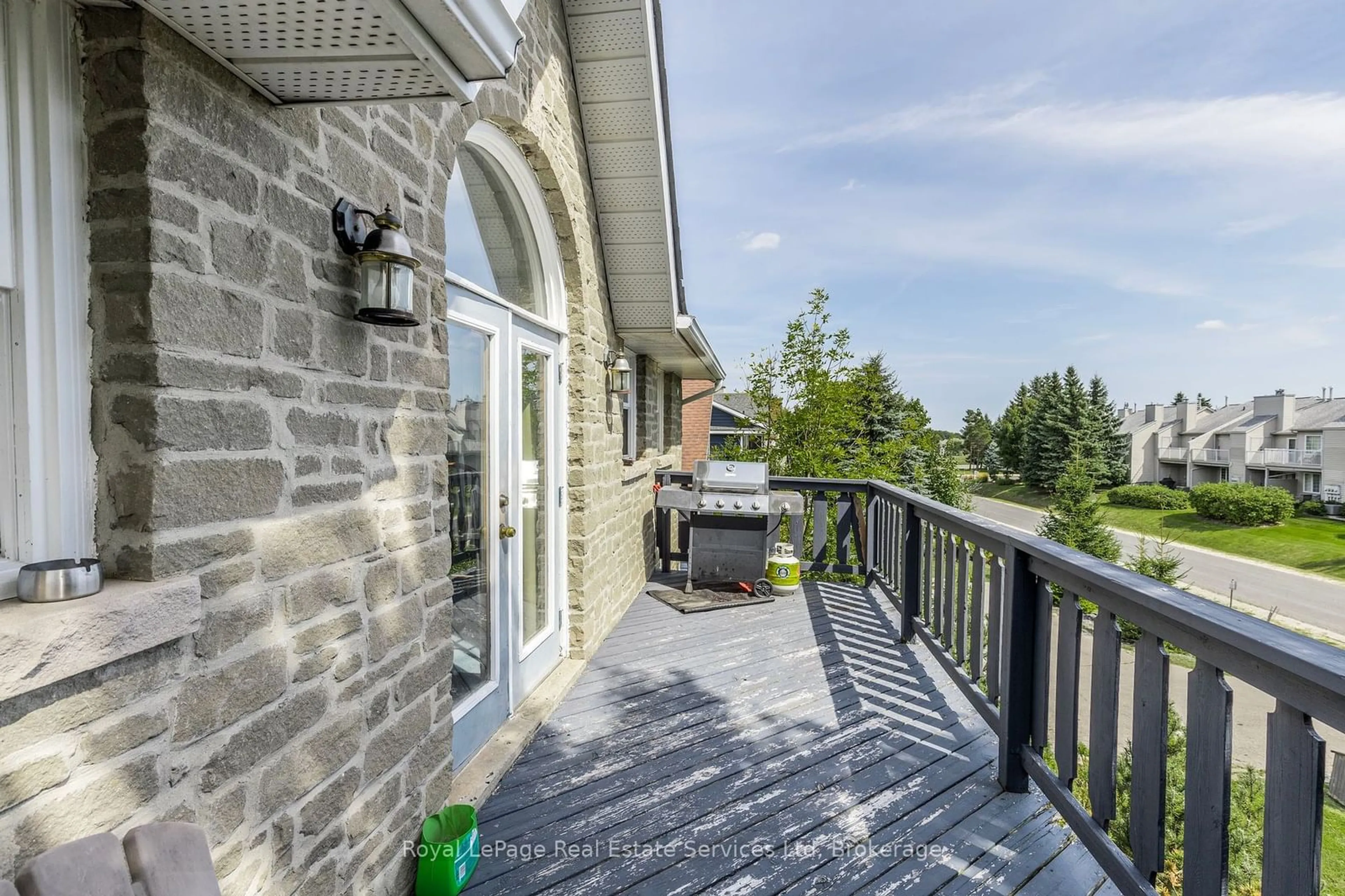 Patio, unknown for 155 Settlers Way, Blue Mountains Ontario L9Y 0L5