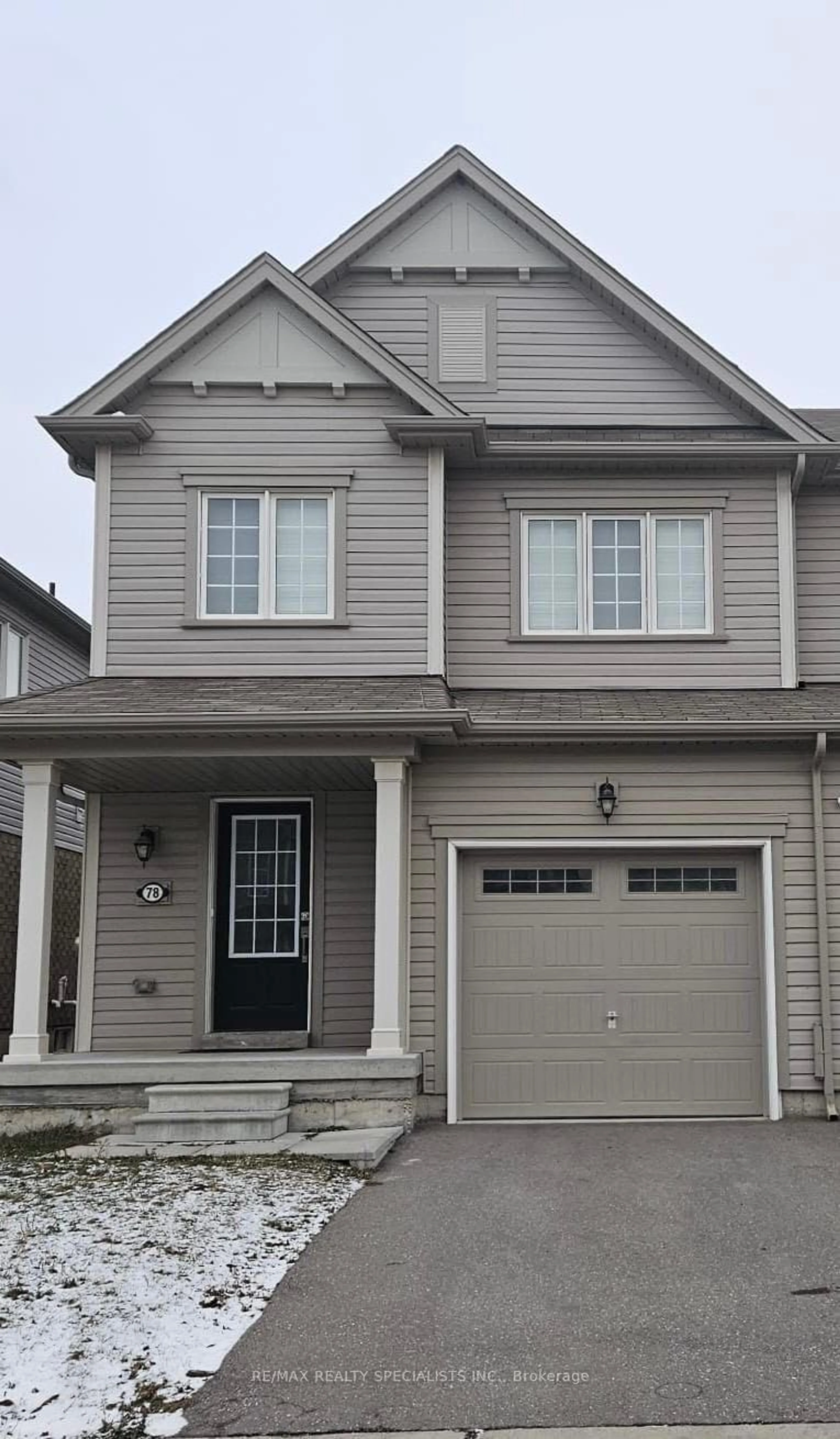 Home with vinyl exterior material, street for 78 MUNRO Cres, Brantford Ontario N3T 0R5