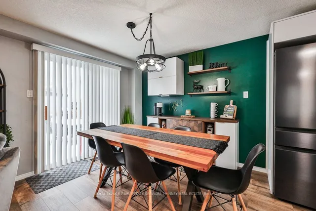 Additional property image - 19 Tisdale Crt