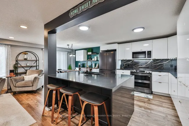 Additional property image - 19 Tisdale Crt