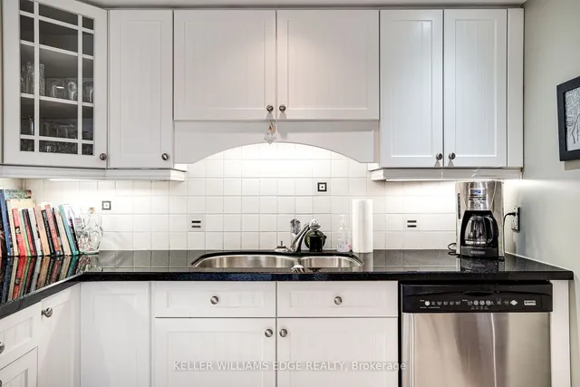 Additional property image - 150 Wilson St Unit 2