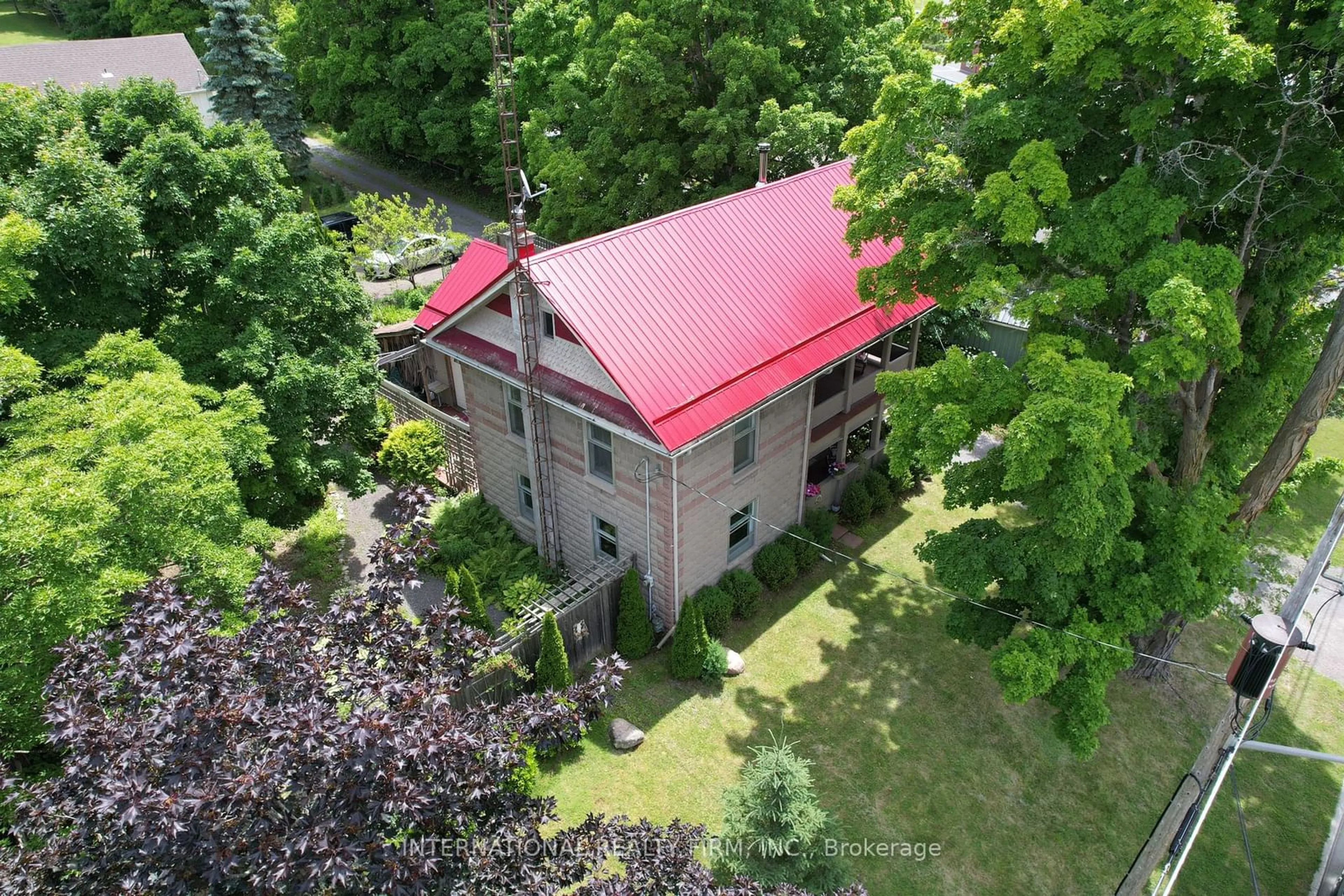 A pic from outside/outdoor area/front of a property/back of a property/a pic from drone, building for 6 Percy St, Trent Hills Ontario K0K 3K0