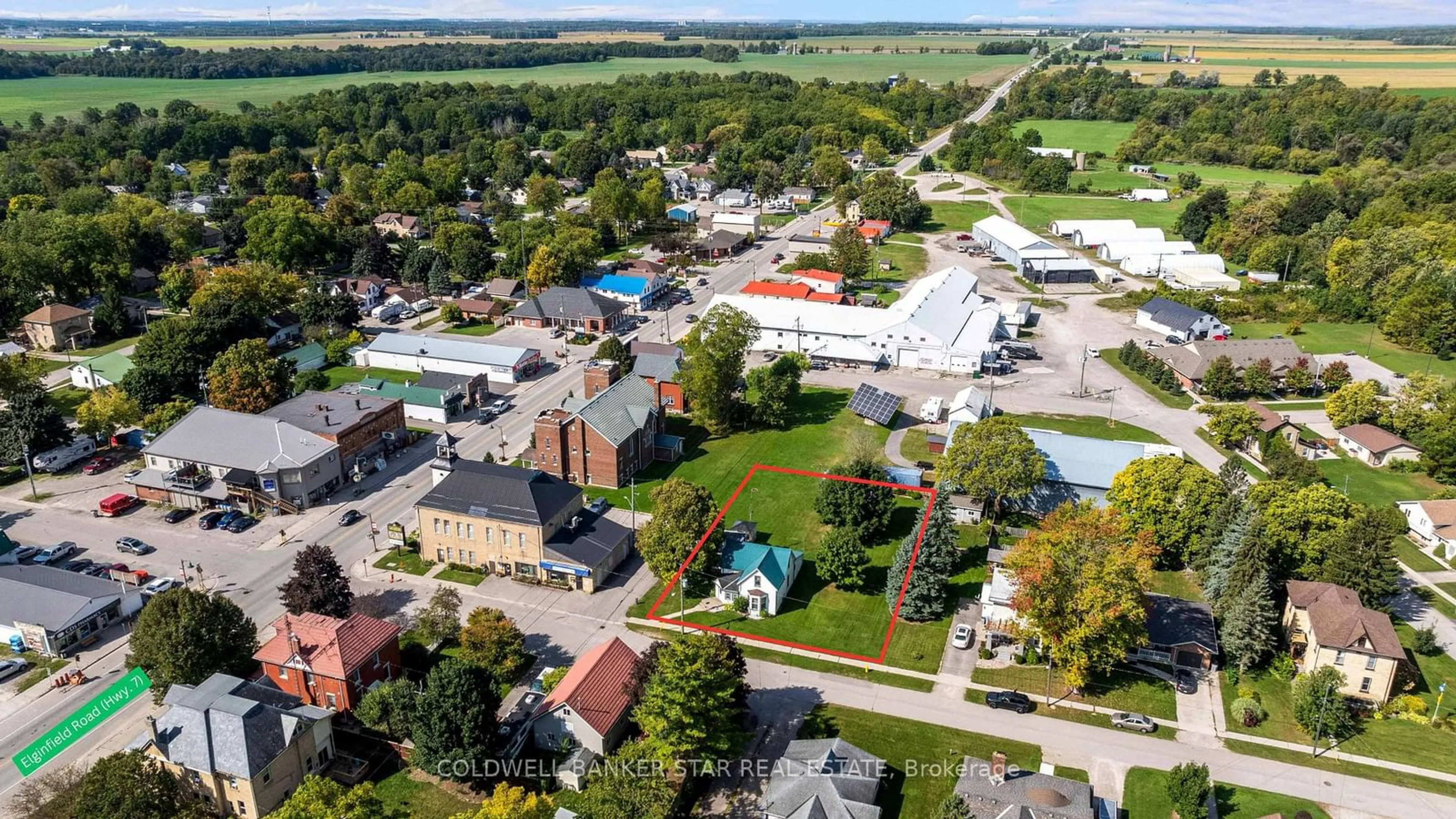 A pic from outside/outdoor area/front of a property/back of a property/a pic from drone, street for 117 Jameson St, North Middlesex Ontario N0M 1A0