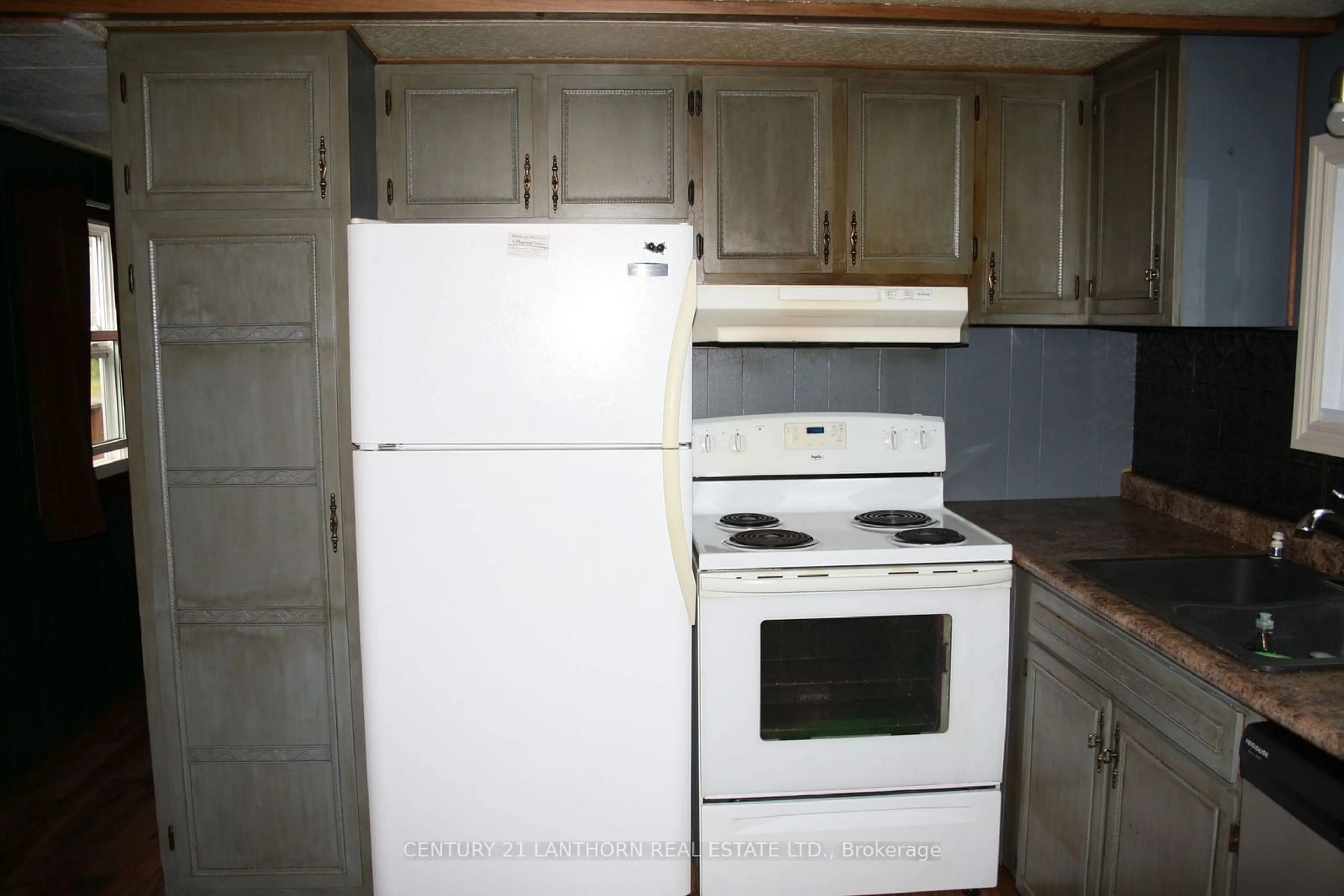 Standard kitchen, wood/laminate floor for 16 Front St, Stone Mills Ontario K0K 2S0