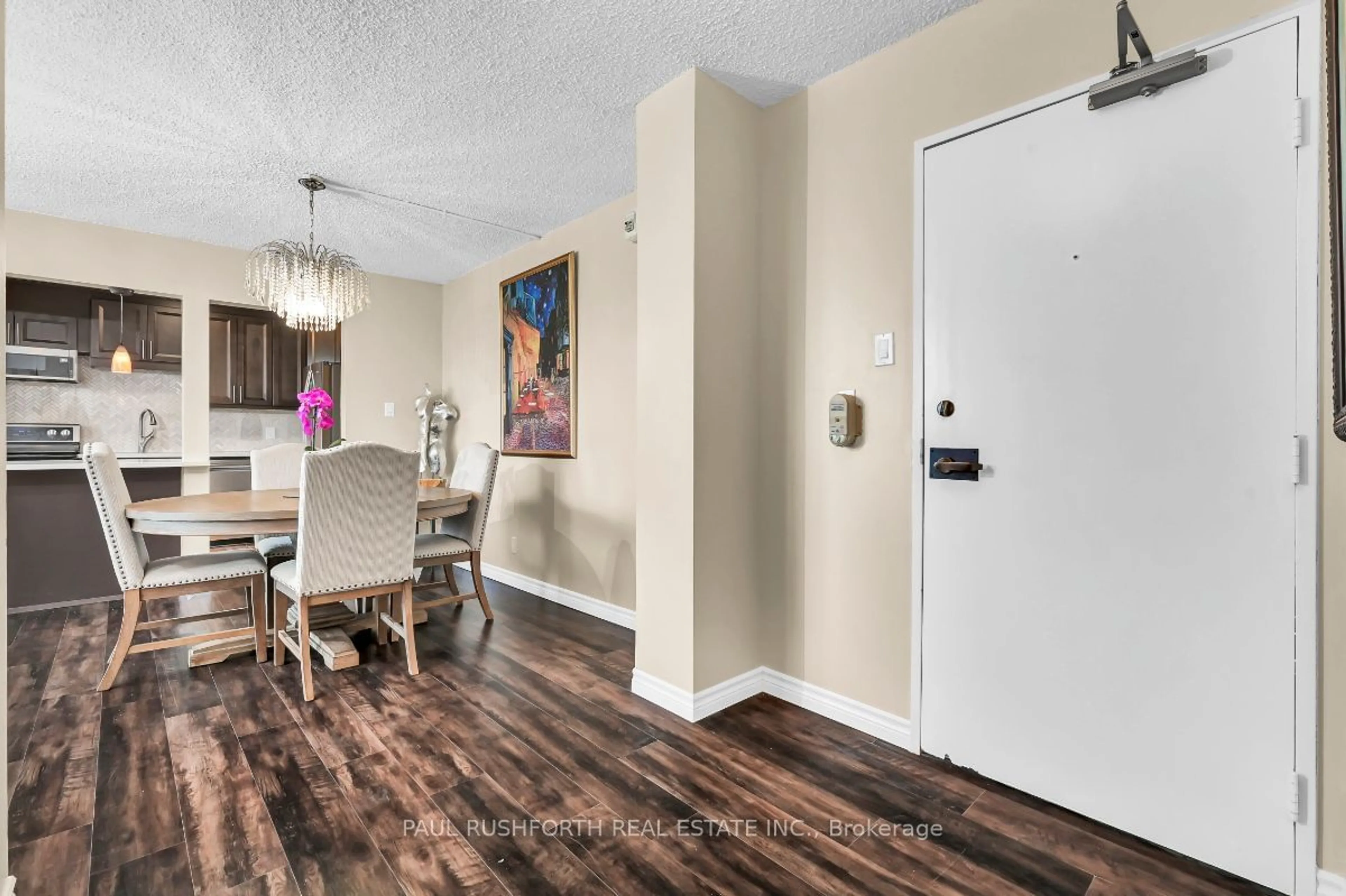 Indoor entryway for 265 POULIN Ave #211, Britannia - Lincoln Heights and Area Ontario K2B 7Y8