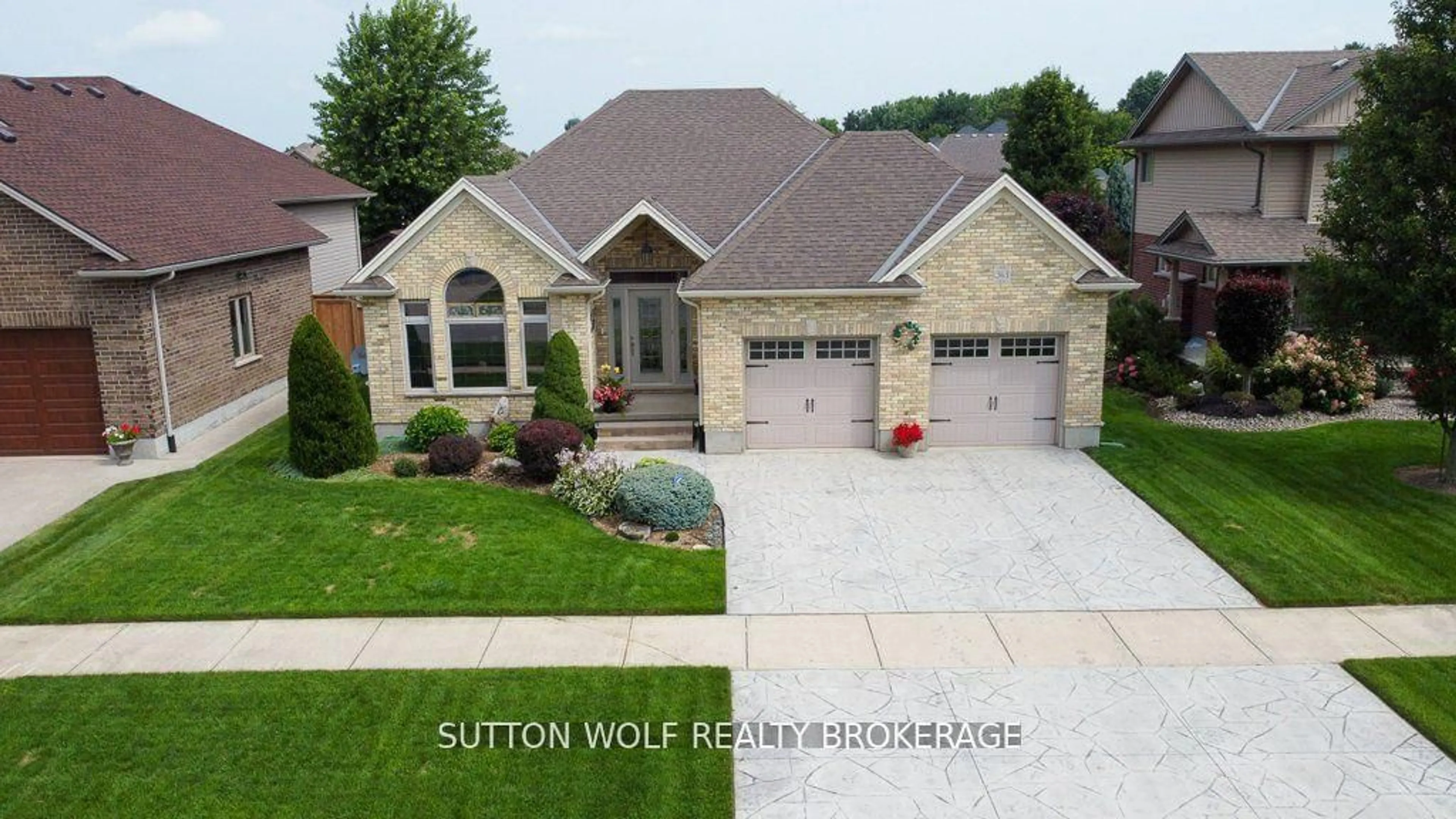 Home with brick exterior material, street for 363 Darcy Dr, Strathroy-Caradoc Ontario N7G 0A1