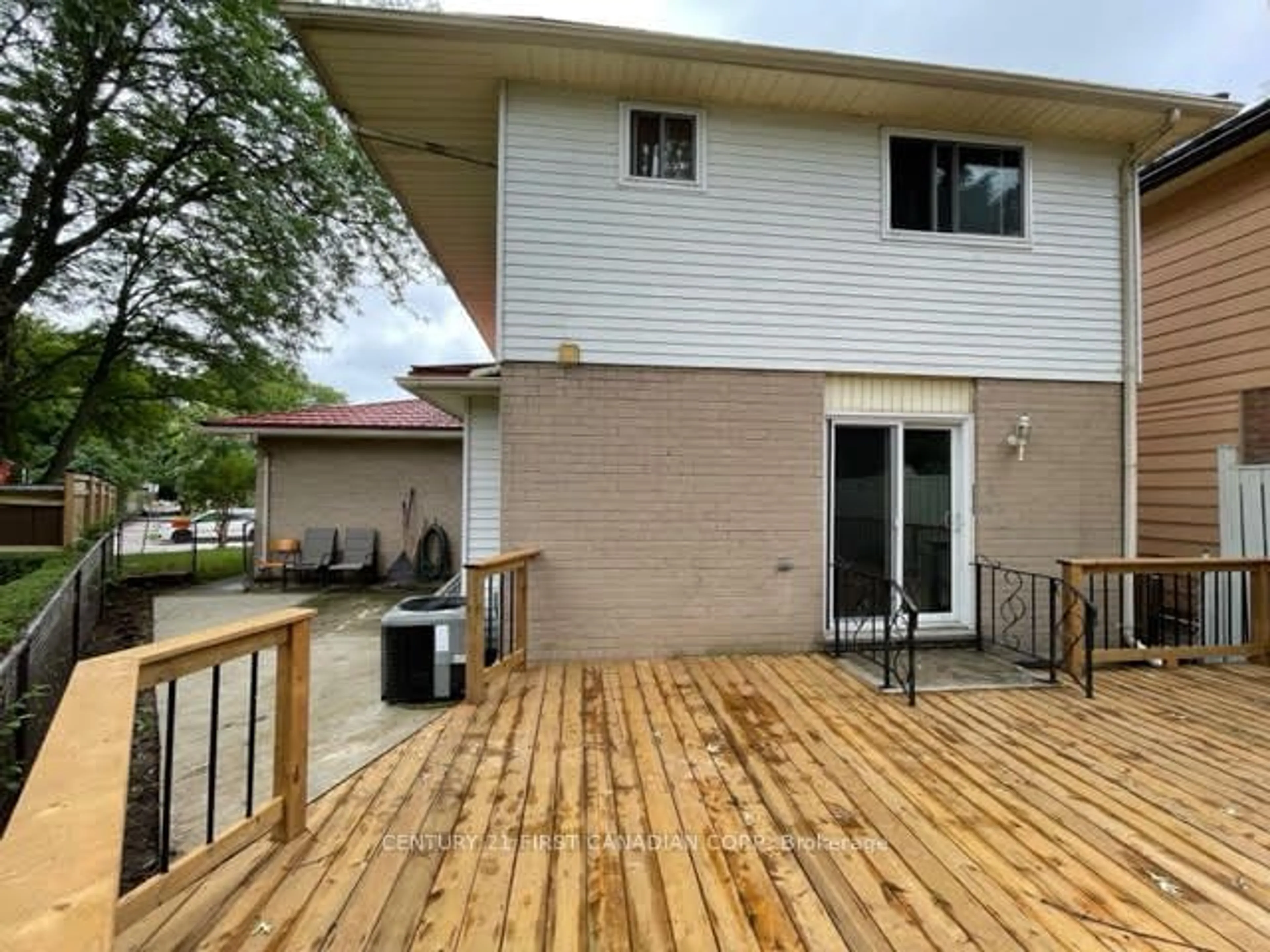 Patio, unknown for 5 MONSARRAT Cres, London Ontario N5Y 4Y7