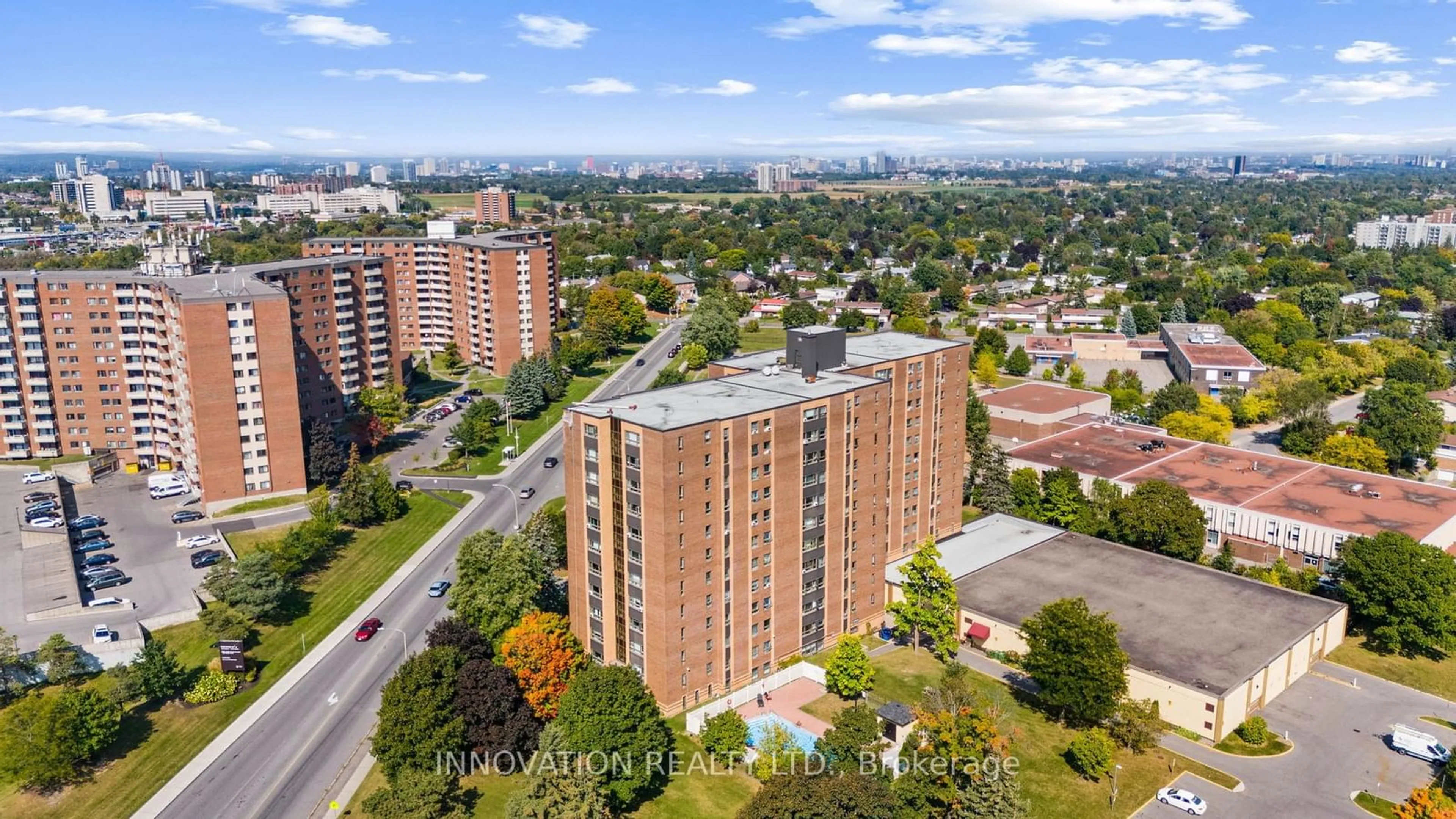 A pic from outside/outdoor area/front of a property/back of a property/a pic from drone, city buildings view from balcony for 1356 Meadowlands Dr #501, Cityview - Parkwoods Hills - Rideau Shore Ontario K2E 6K6